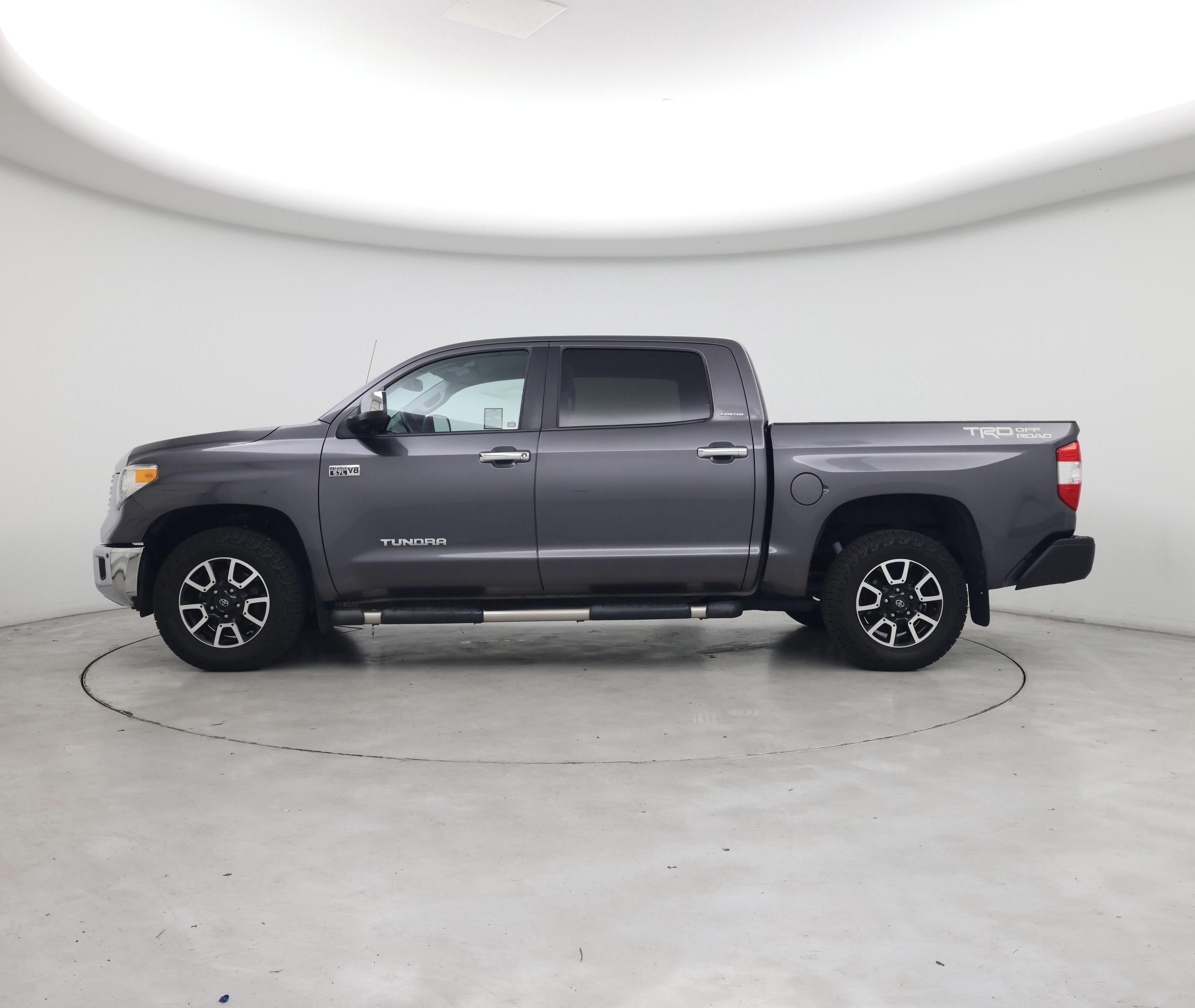 Thumbnail: 2017 Toyota Tundra - 3