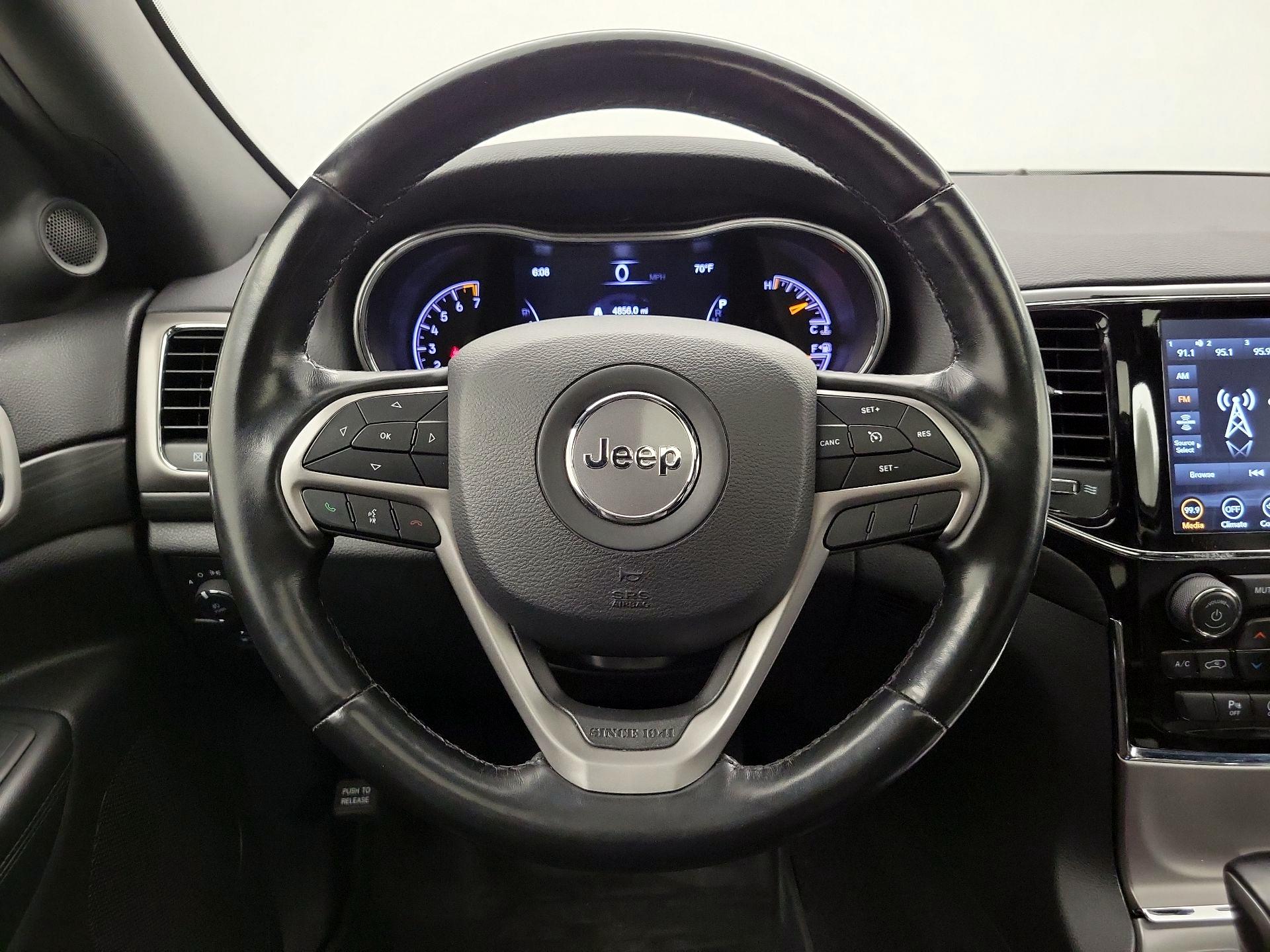 Thumbnail: 2020 Jeep Grand Cherokee - 10