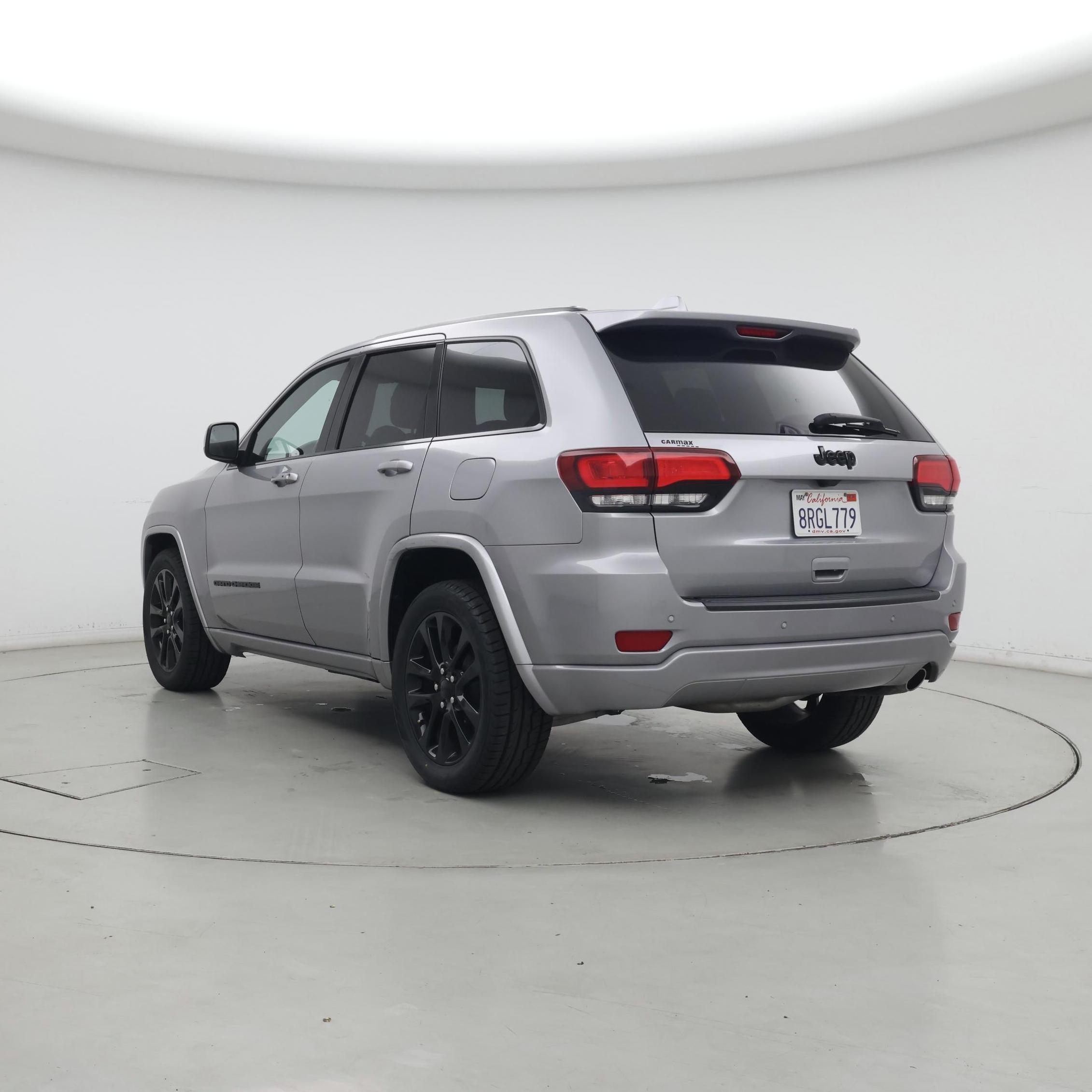 Thumbnail: 2020 Jeep Grand Cherokee - 2