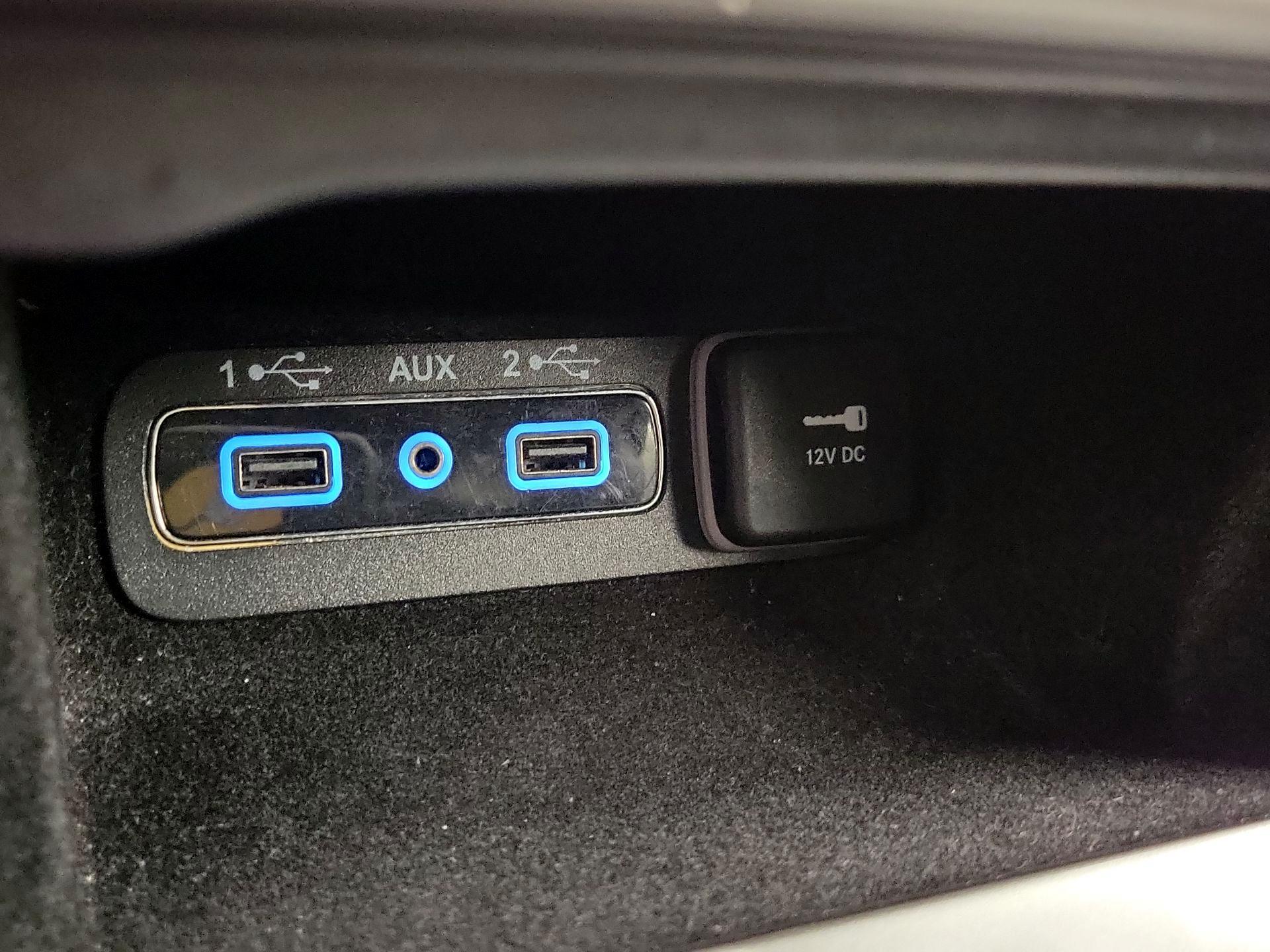 Thumbnail: 2020 Jeep Grand Cherokee - 19