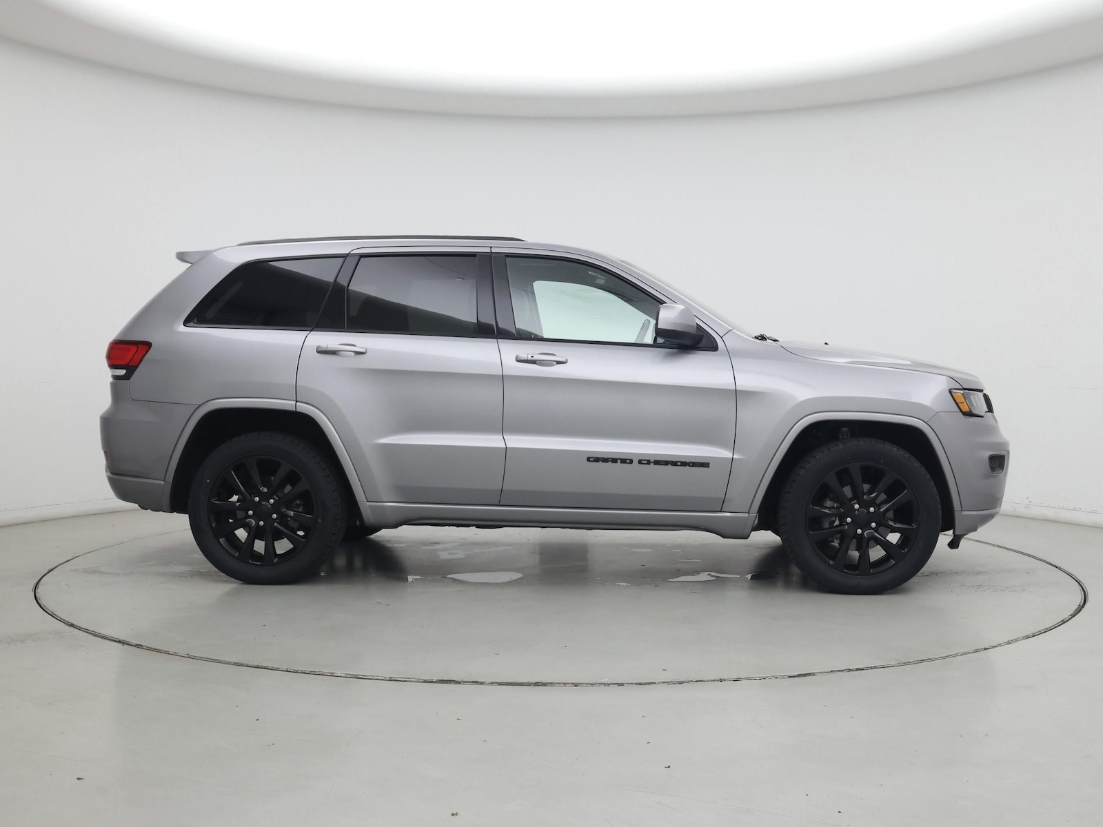2020 Jeep Grand Cherokee Altitude - Photo 8