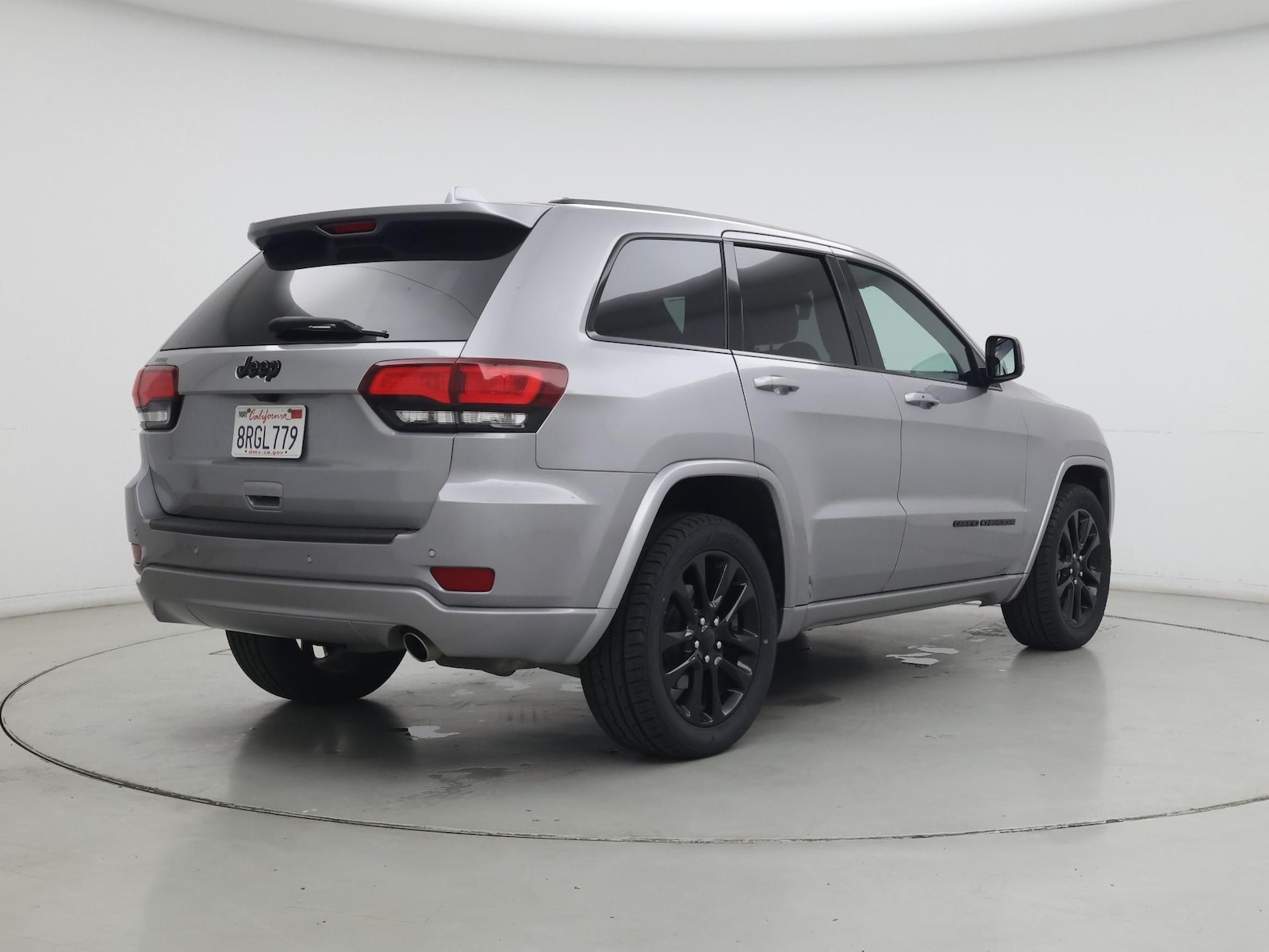 2020 Jeep Grand Cherokee Altitude - Photo 9