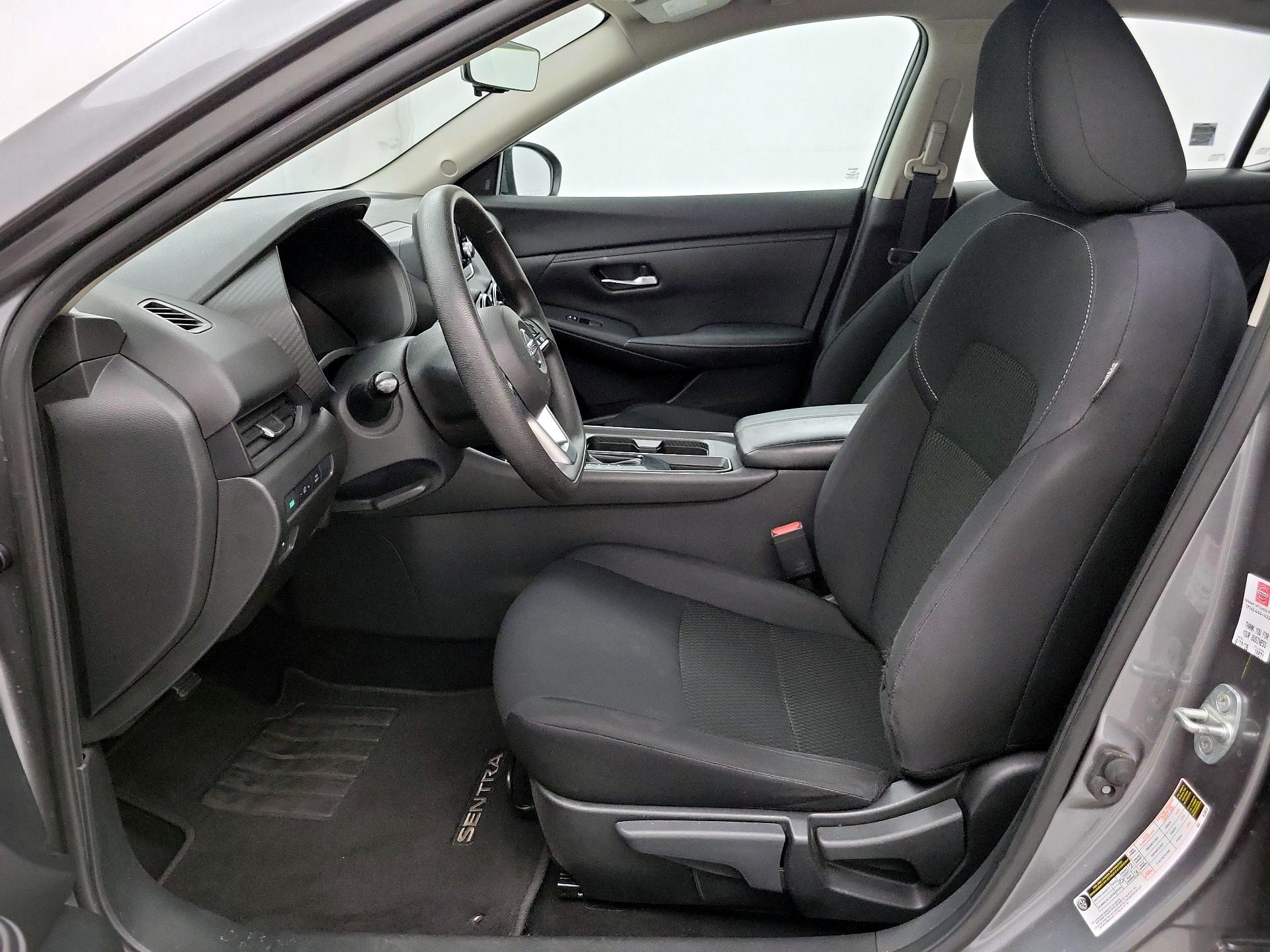 Thumbnail: 2022 Nissan Sentra - 11