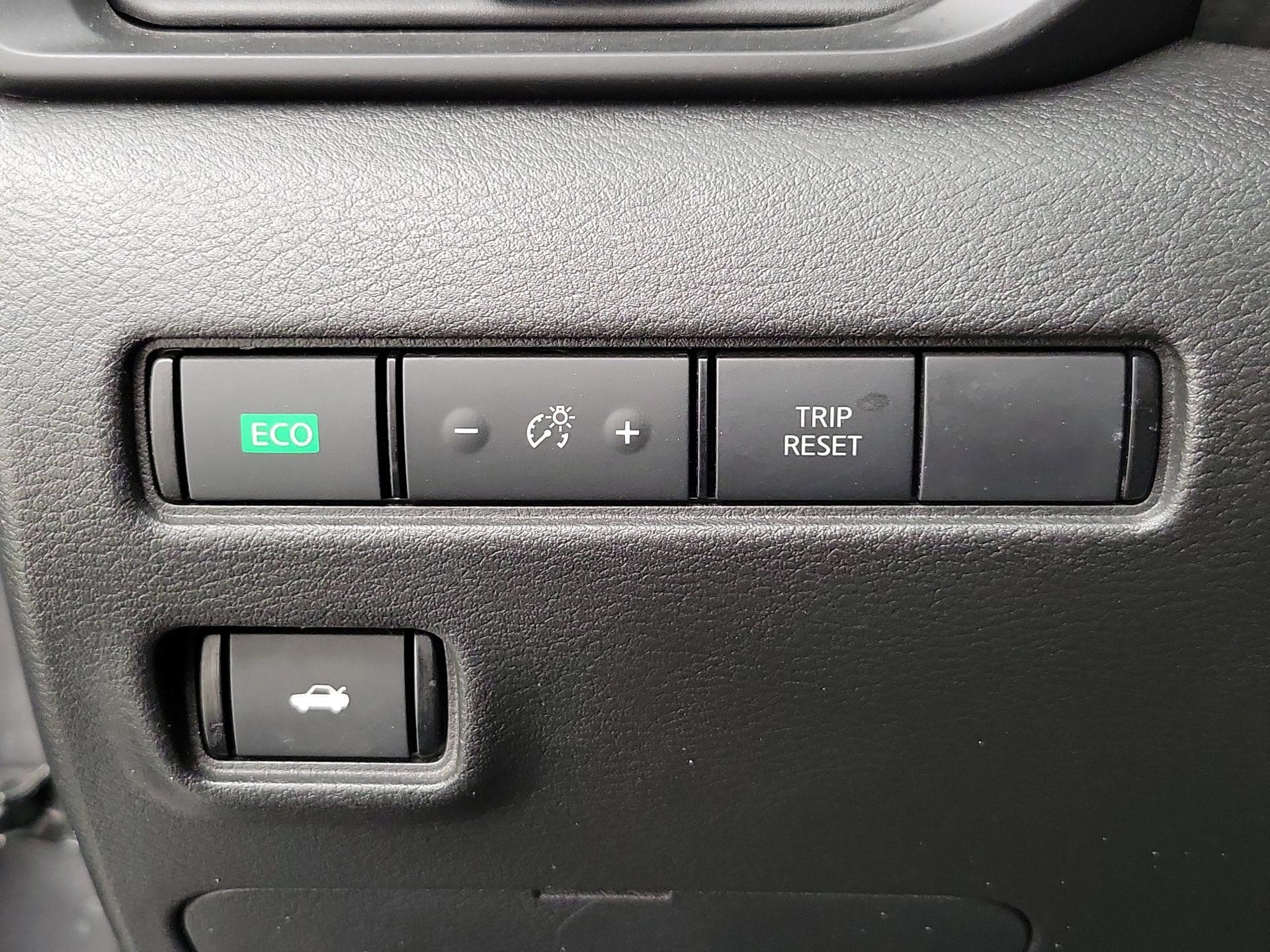 Thumbnail: 2022 Nissan Sentra - 13