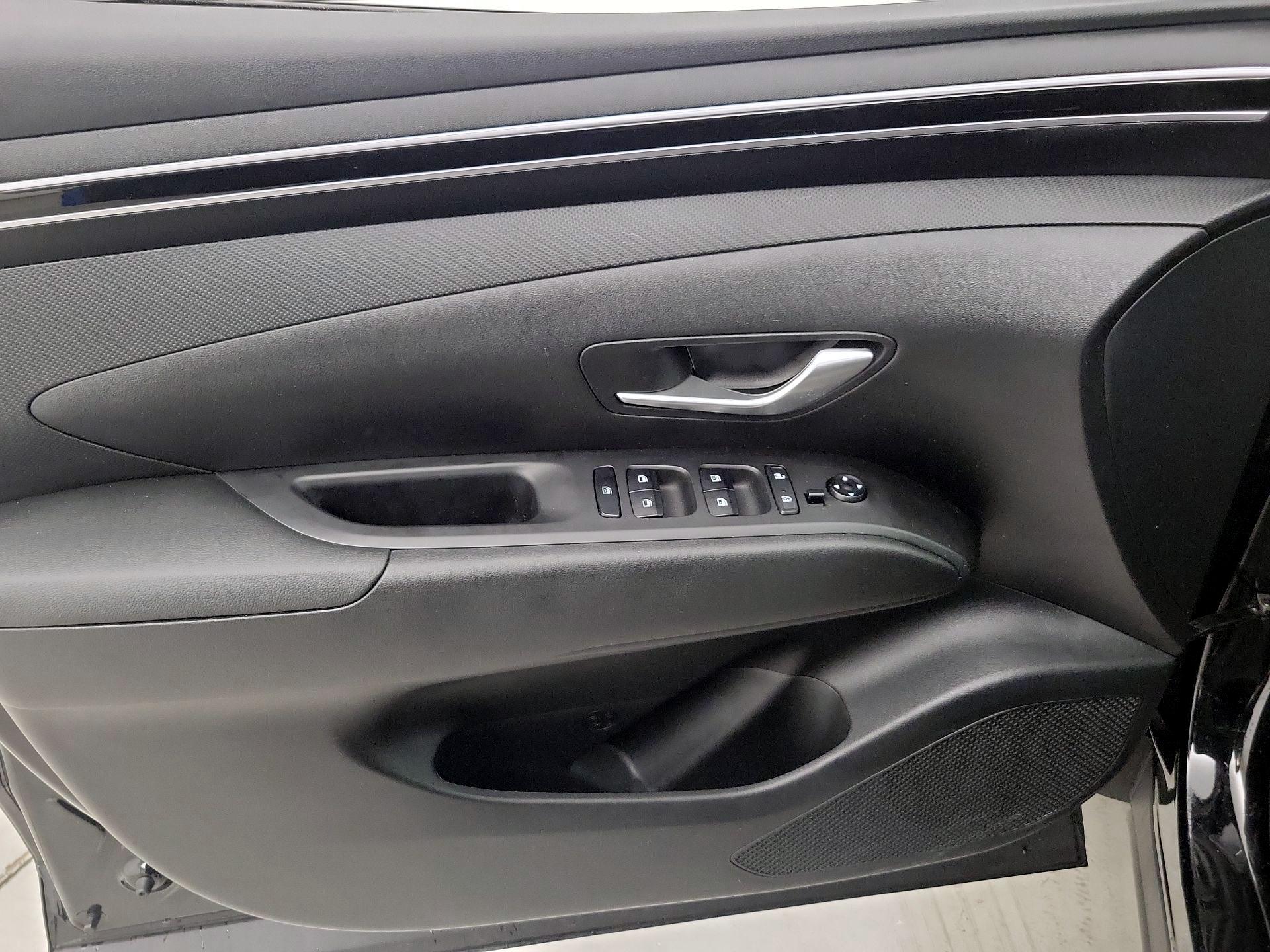 Thumbnail: 2022 Hyundai Santa Cruz - 12