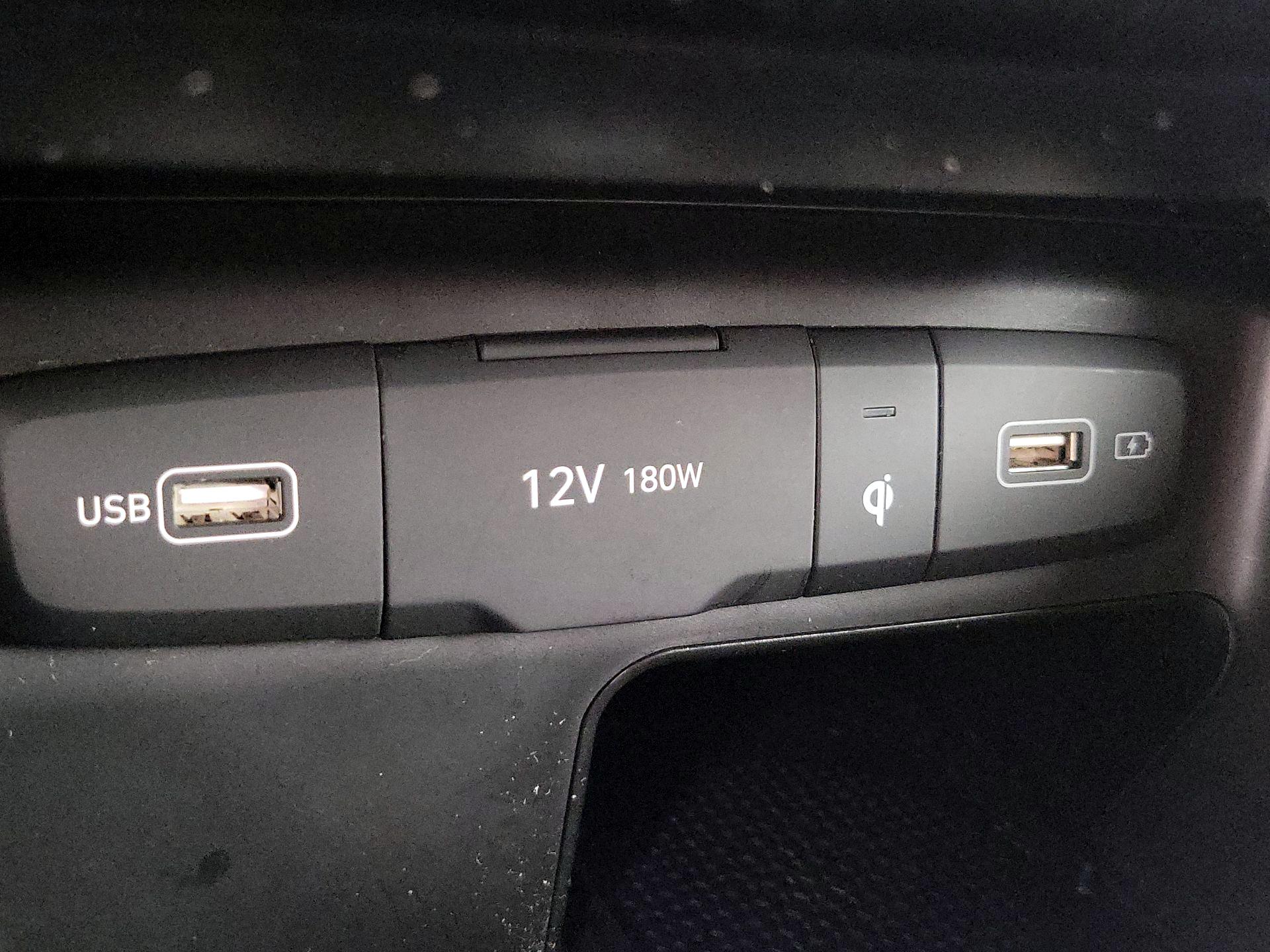 Thumbnail: 2022 Hyundai Santa Cruz - 18