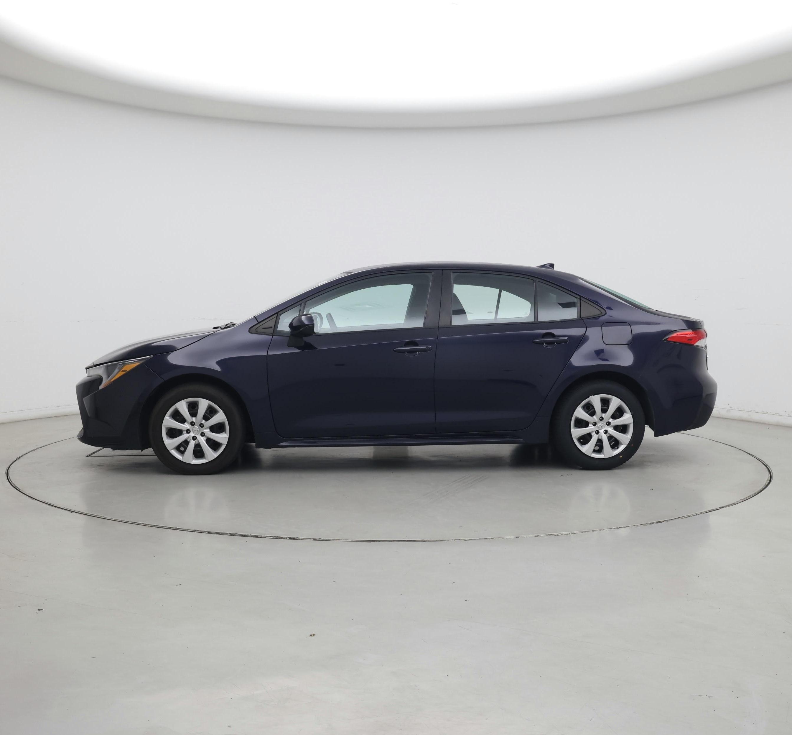 Thumbnail: 2022 Toyota Corolla - 3