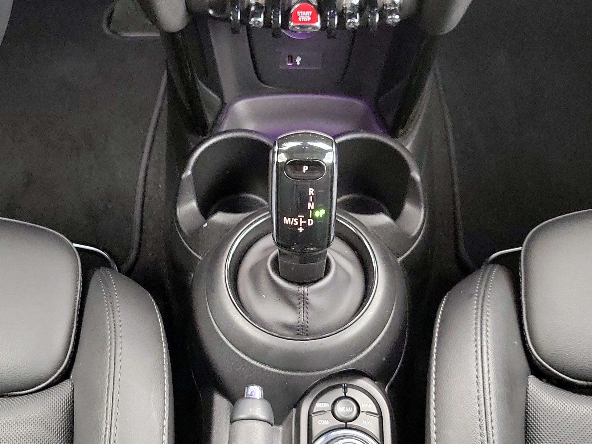 Thumbnail: 2022 MINI Cooper Hardtop - 18