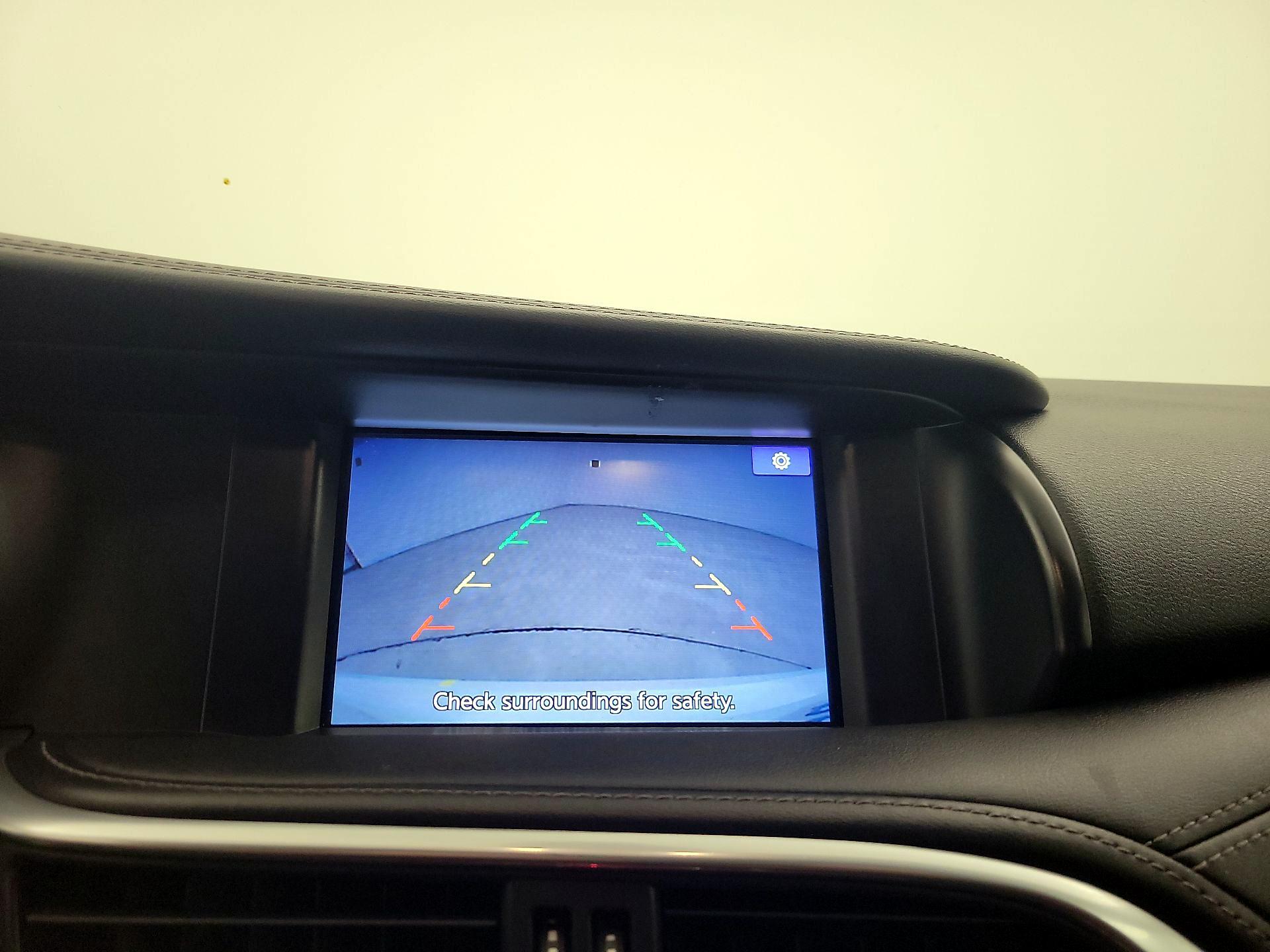 Thumbnail: 2017 INFINITI QX30 - 14