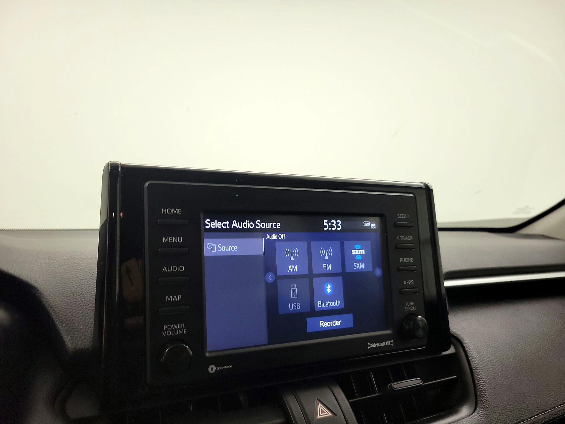 Thumbnail: 2020 Toyota RAV4 - 15