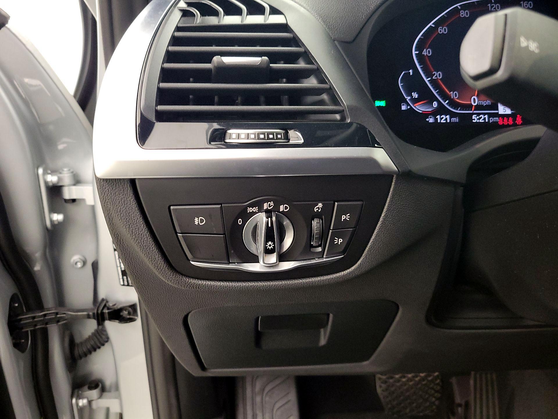 Thumbnail: 2021 BMW X3 - 13