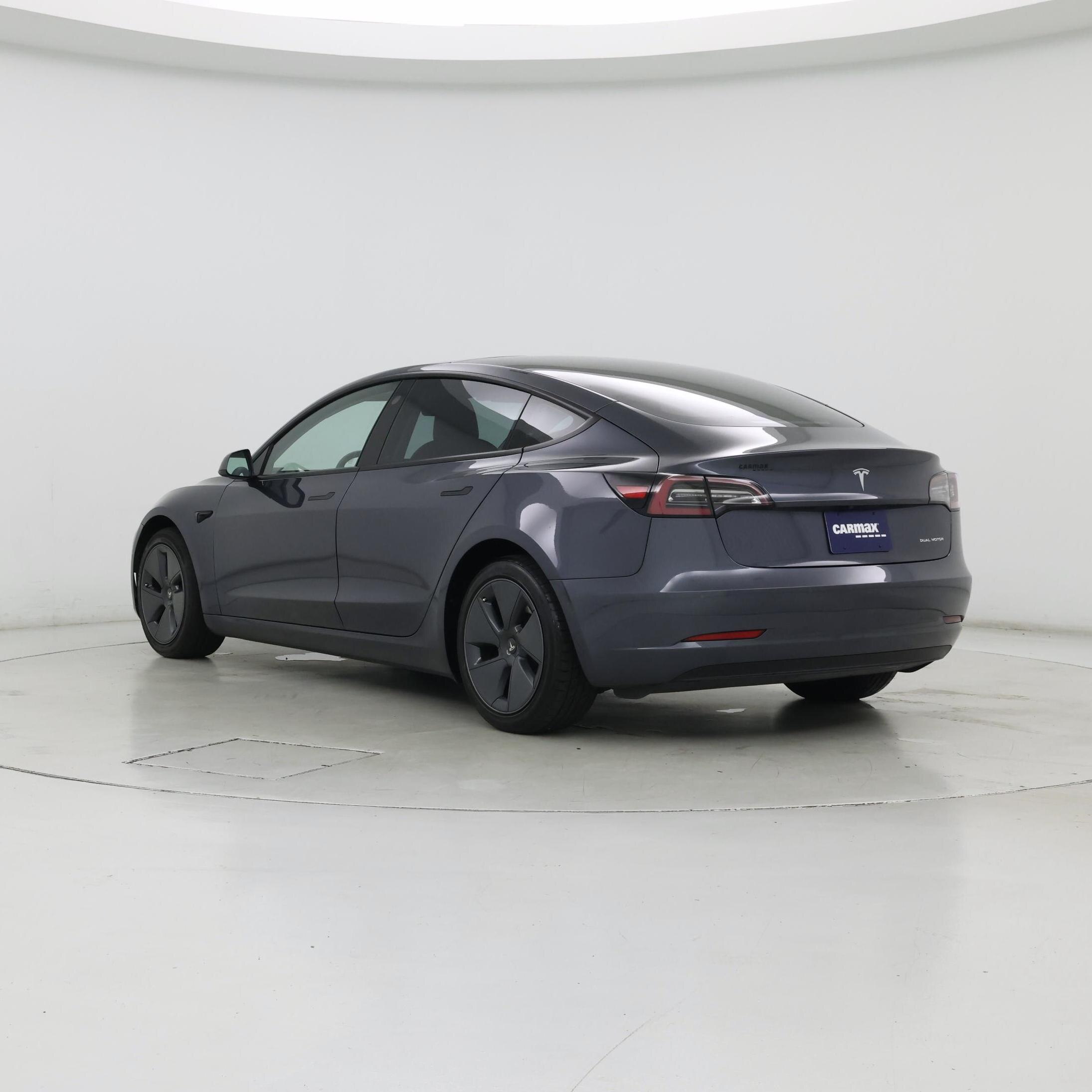 Thumbnail: 2022 Tesla Model 3 - 2