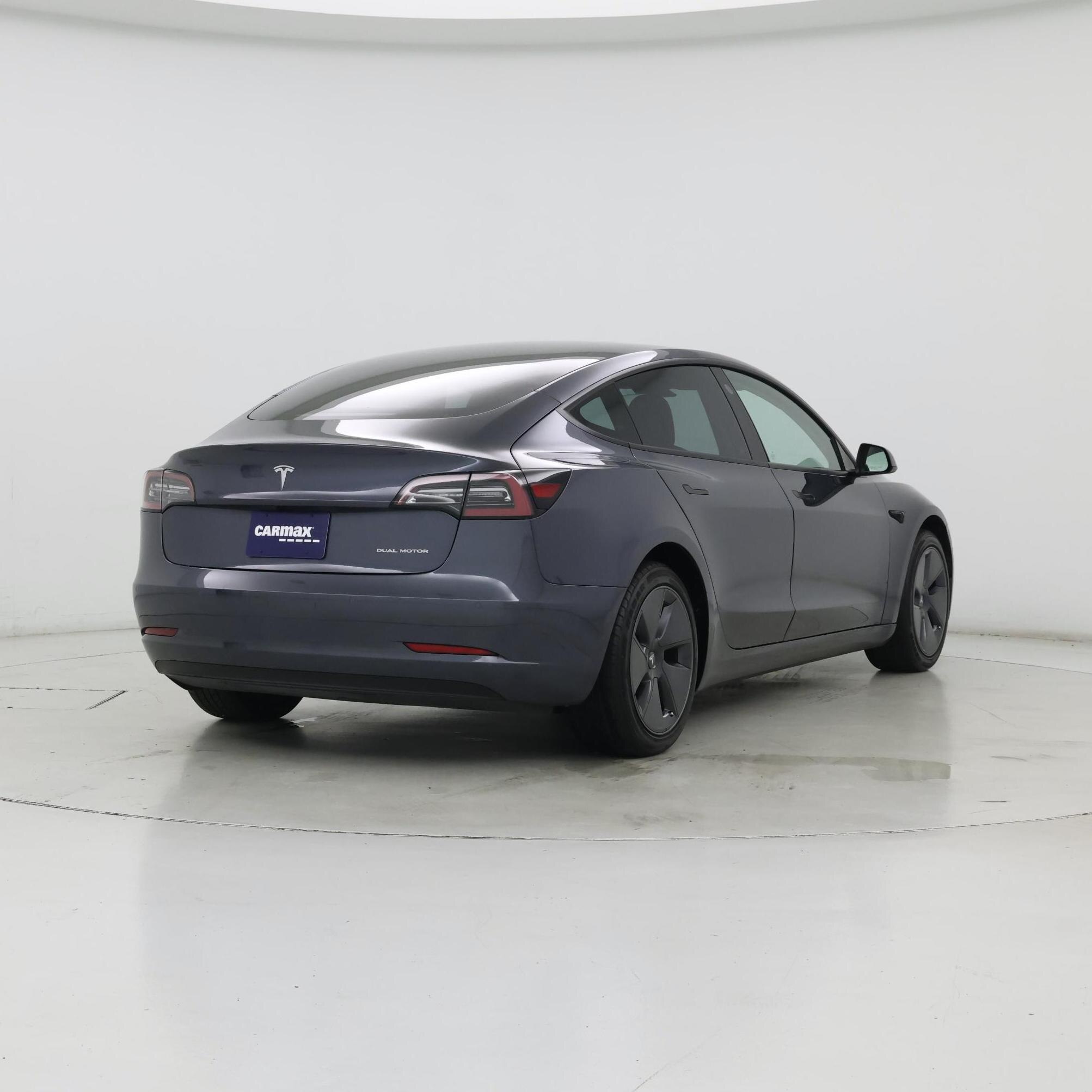 Thumbnail: 2022 Tesla Model 3 - 8