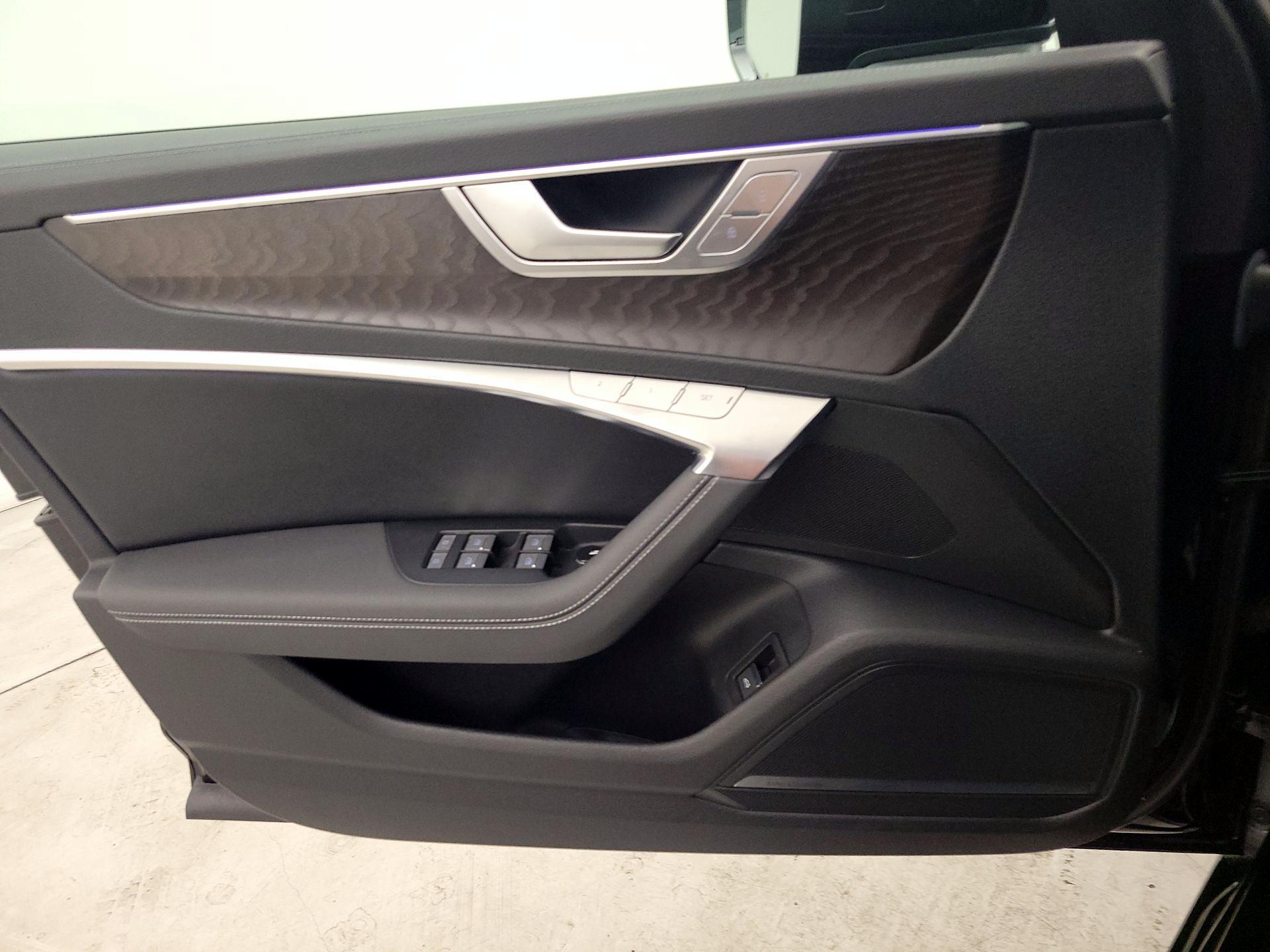 Thumbnail: 2021 Audi A6 - 12