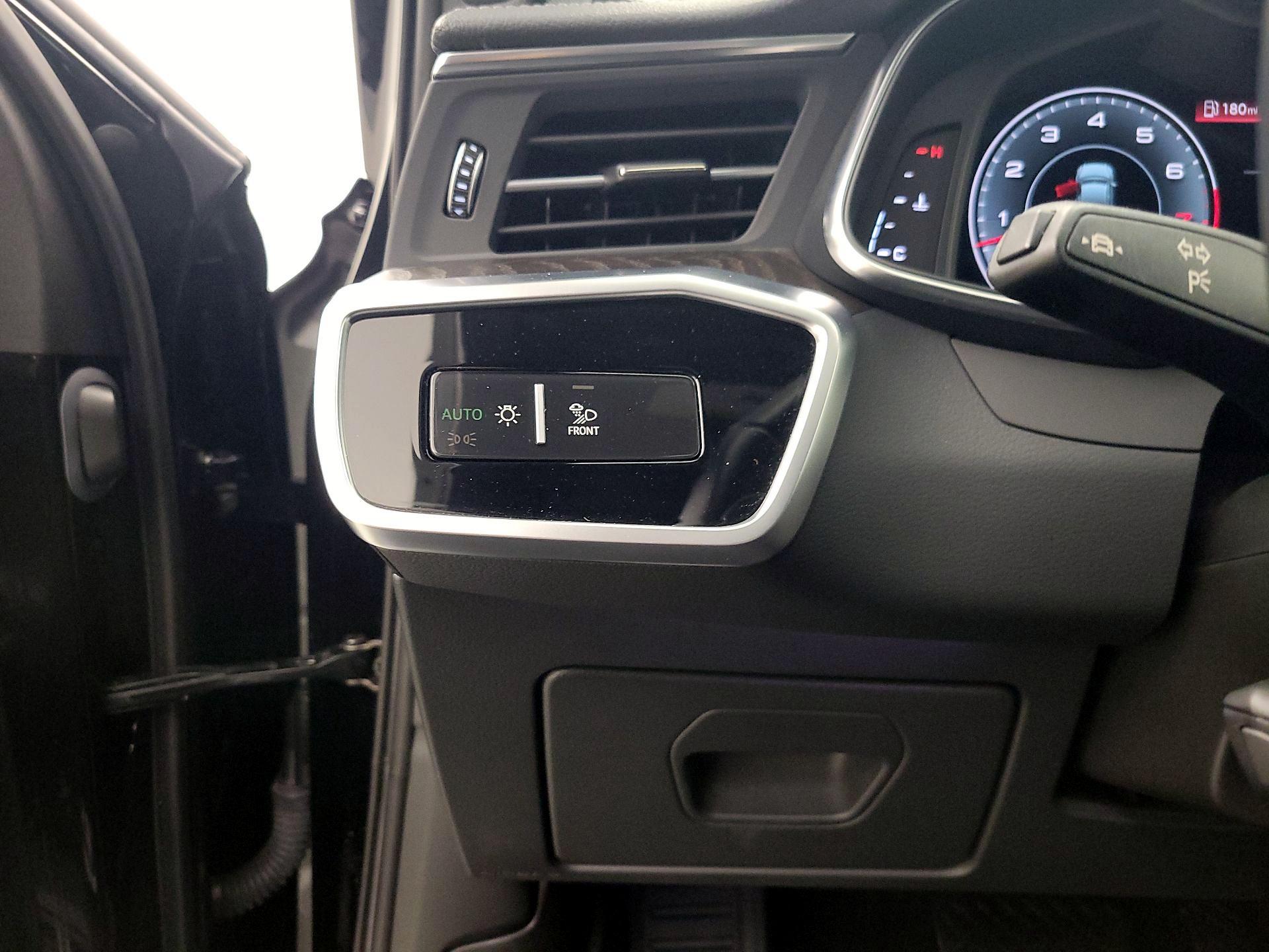 Thumbnail: 2021 Audi A6 - 13