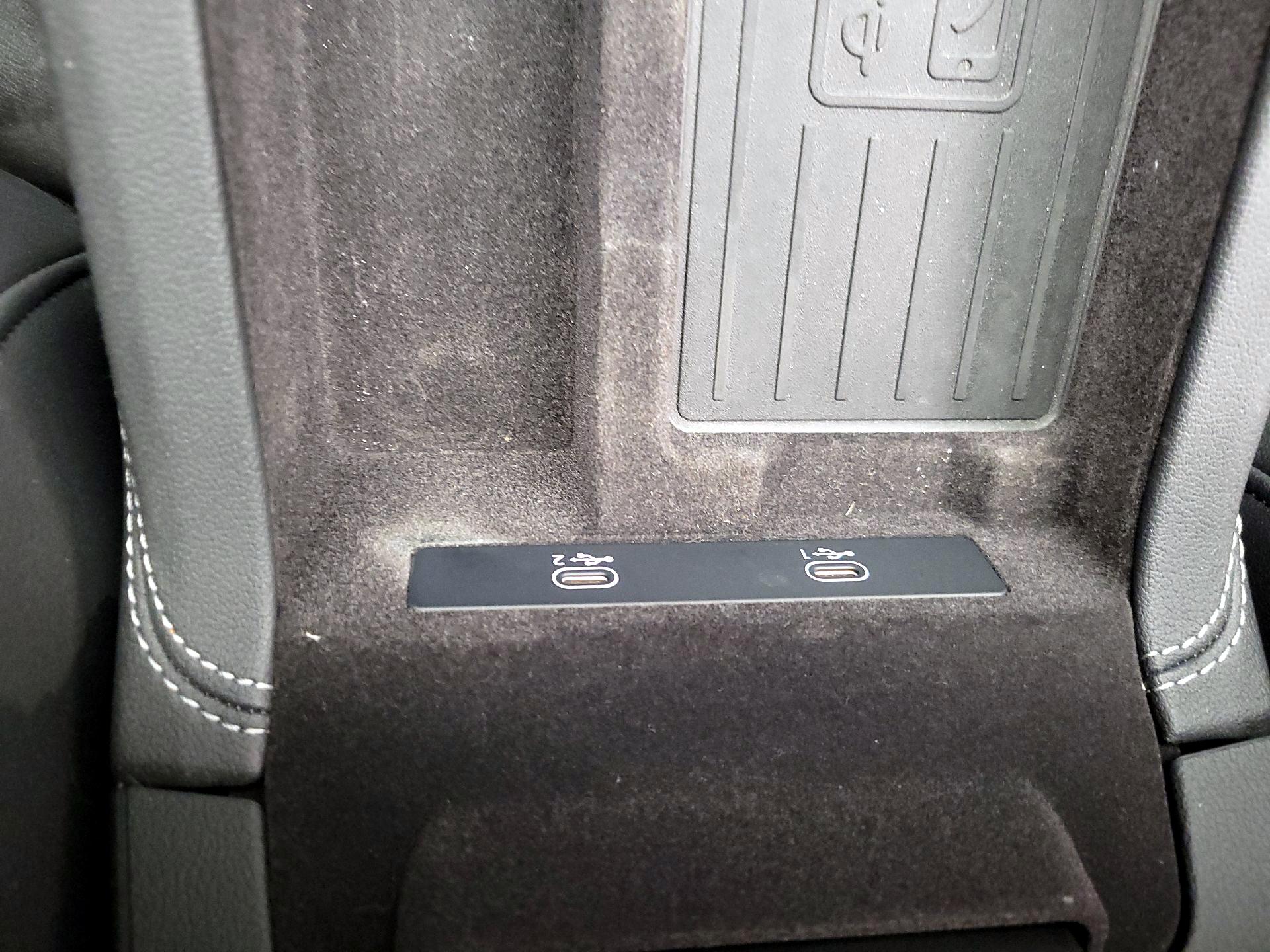 Thumbnail: 2021 Audi A6 - 18