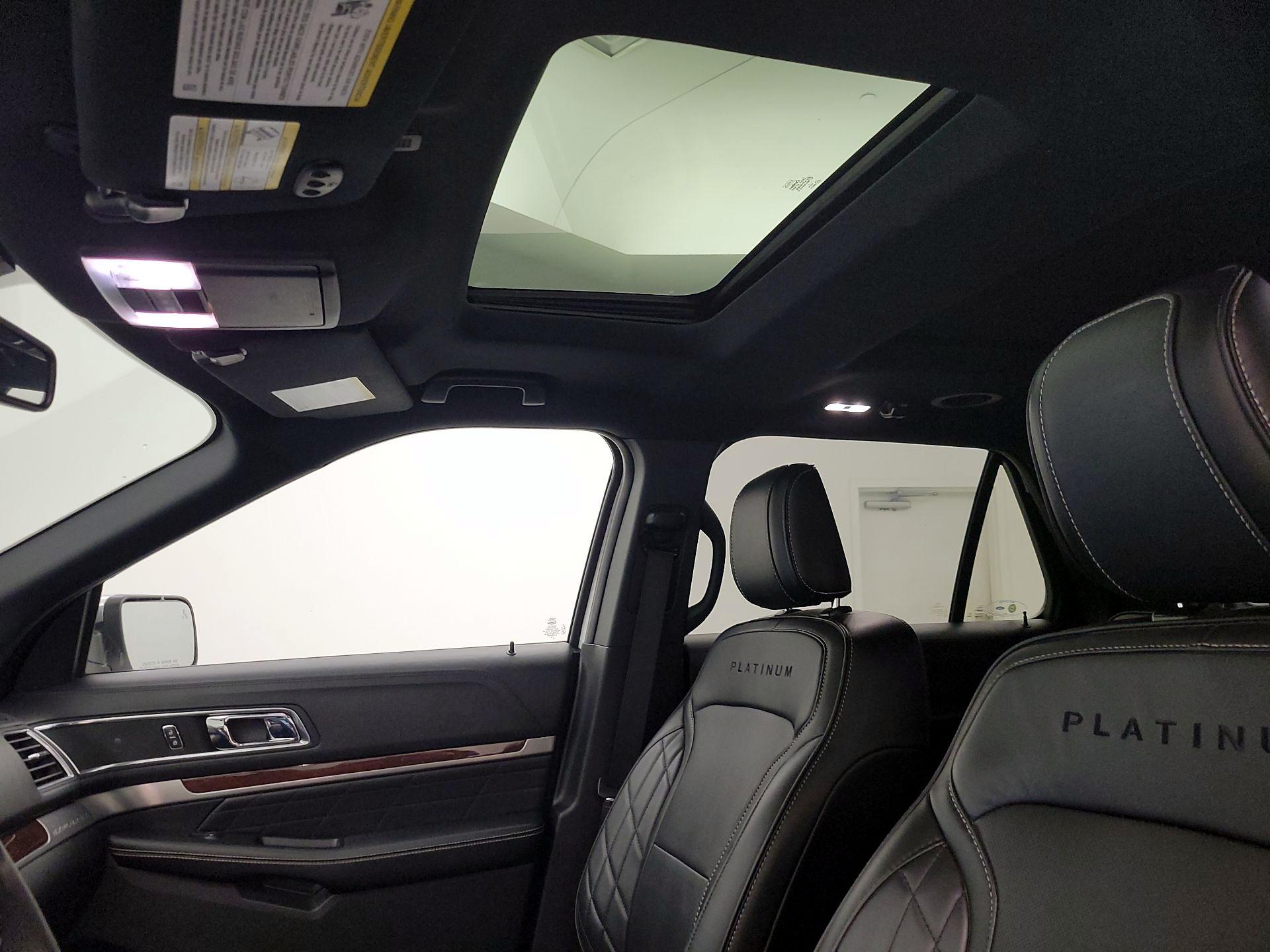 Thumbnail: 2018 Ford Explorer - 20