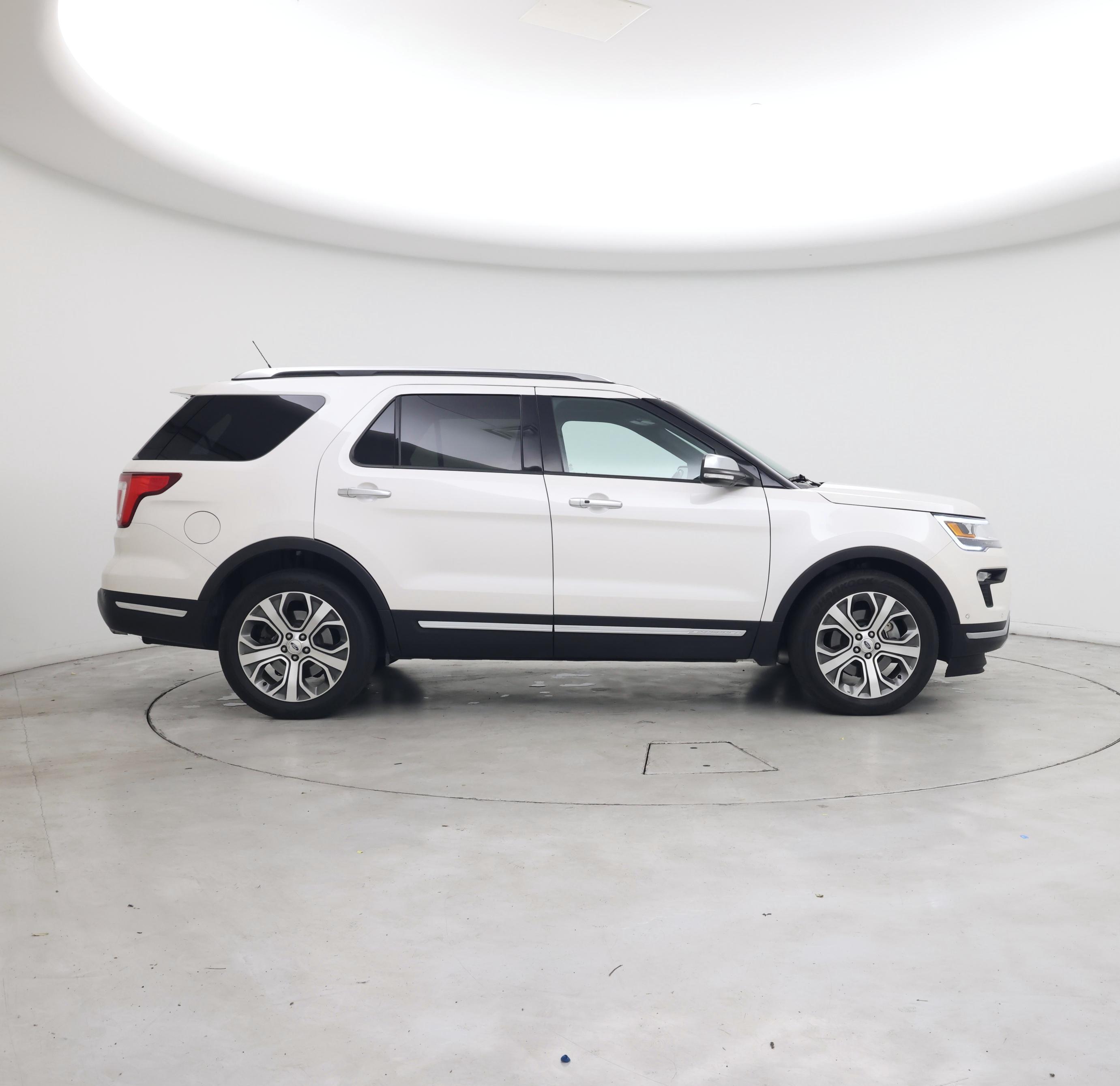 Thumbnail: 2018 Ford Explorer - 7