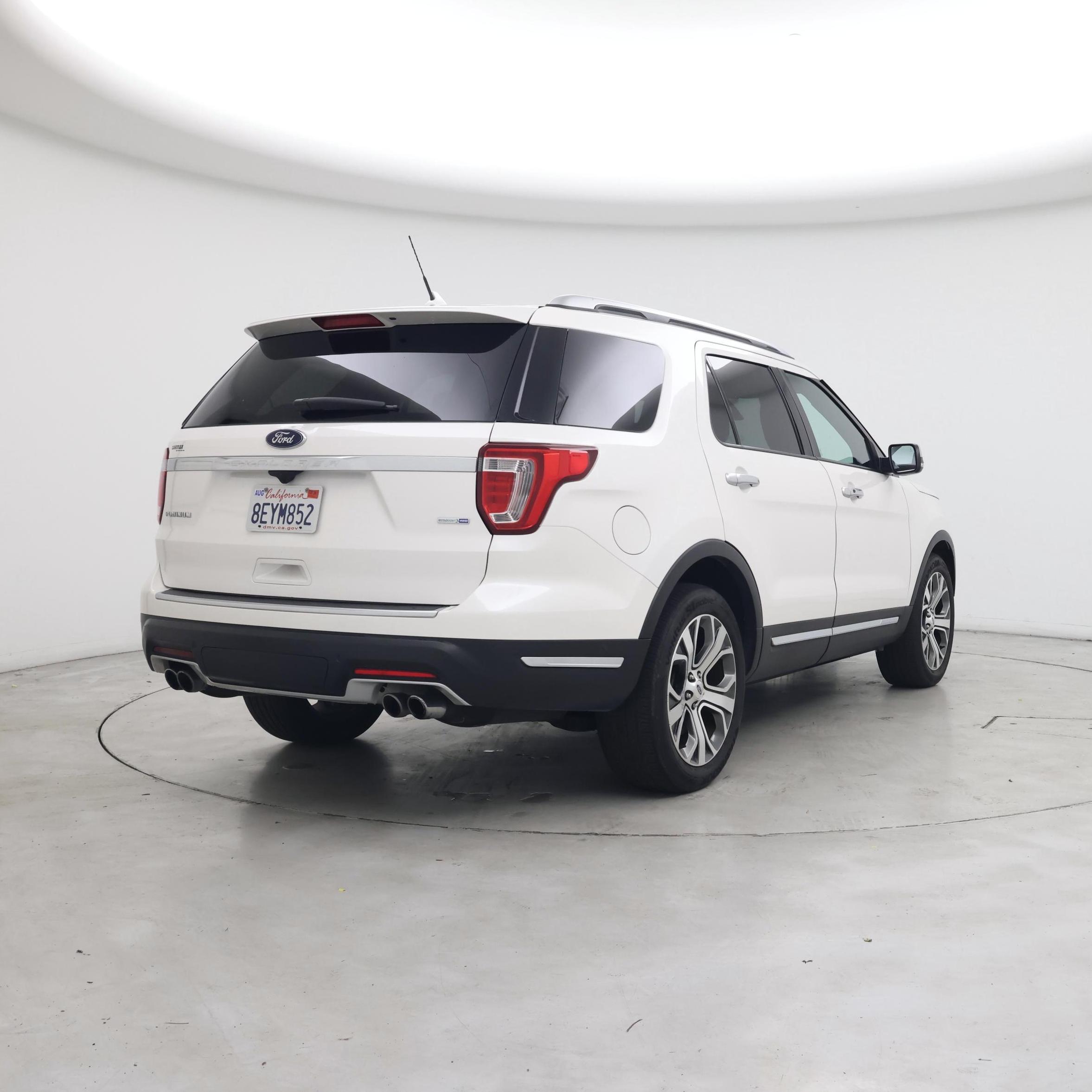 Thumbnail: 2018 Ford Explorer - 8