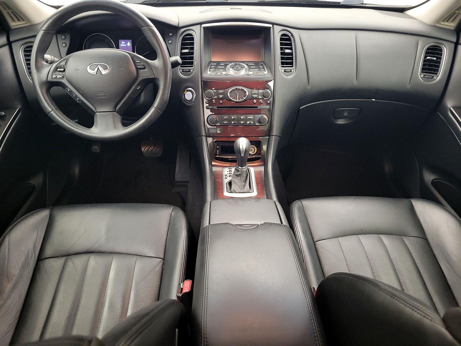 Thumbnail: 2017 INFINITI QX50 - 9