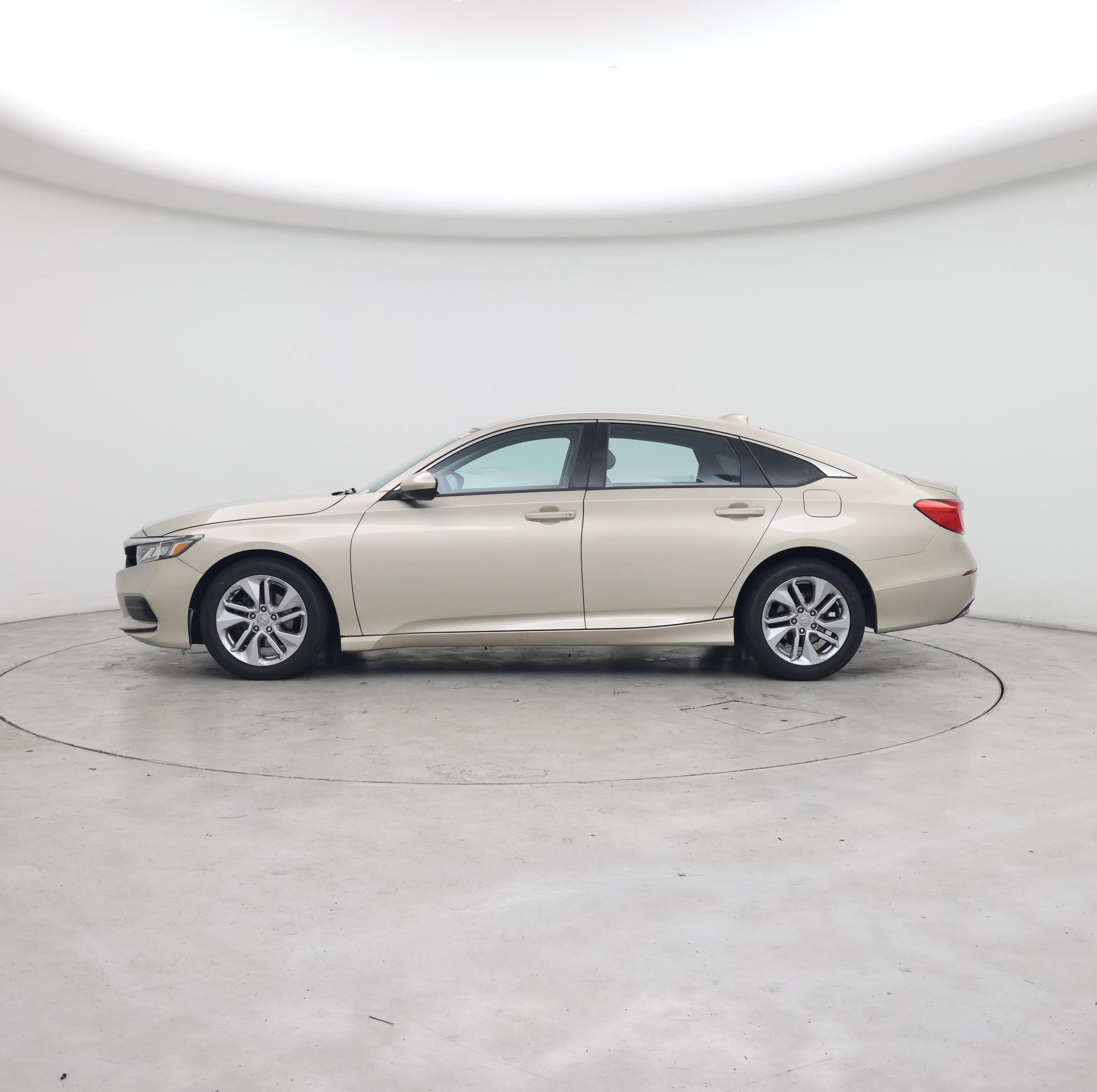 Thumbnail: 2018 Honda Accord - 3