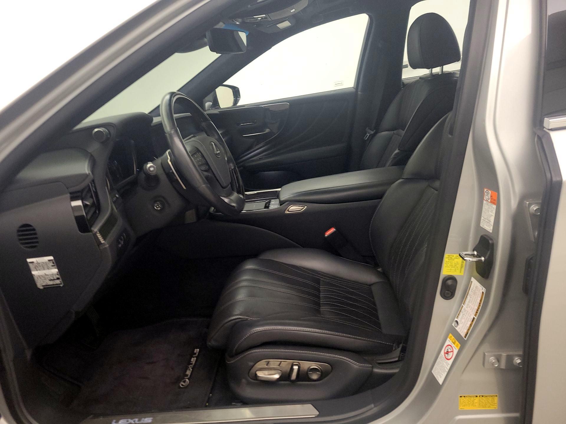 Thumbnail: 2018 Lexus LS - 11