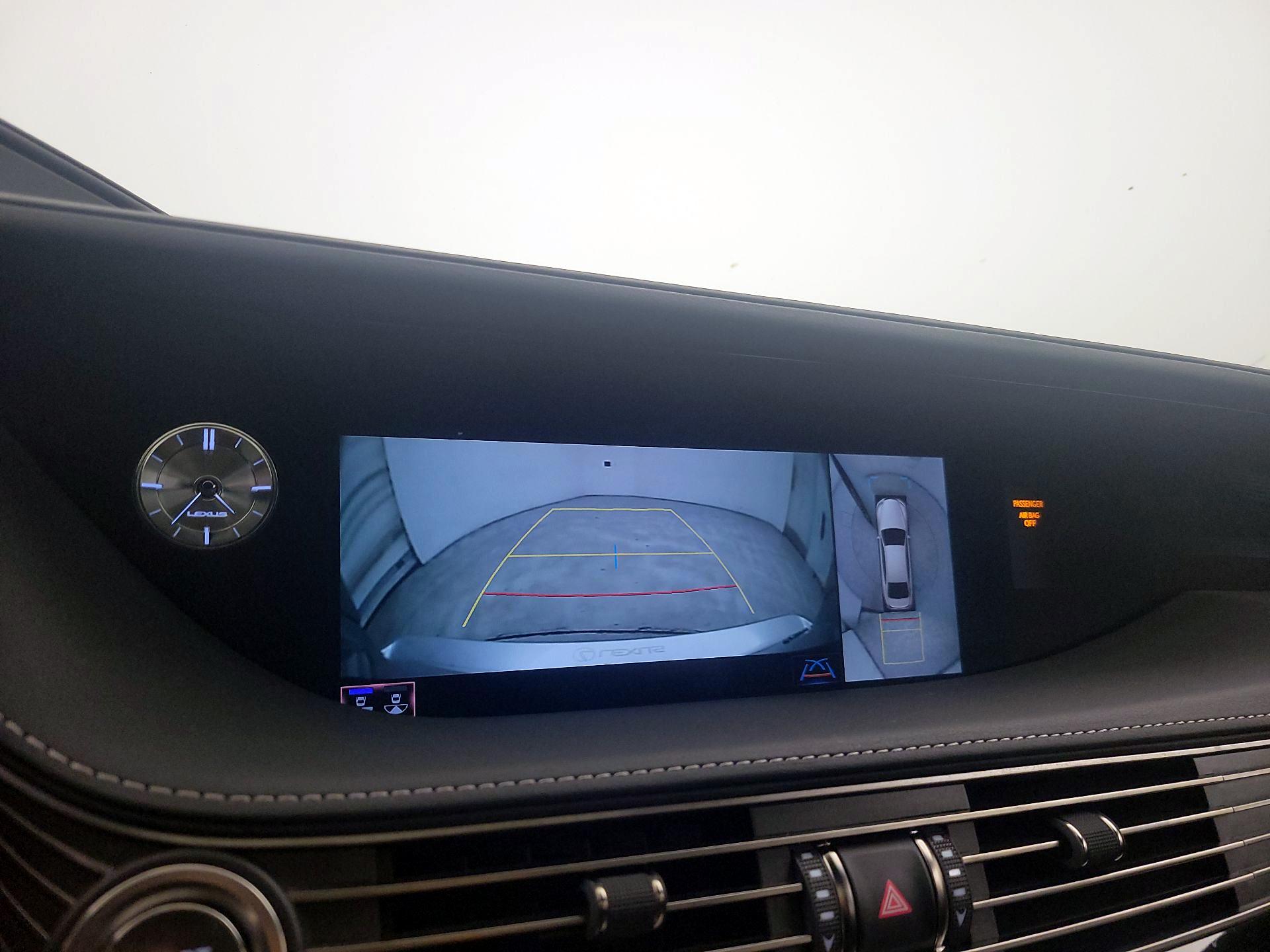 Thumbnail: 2018 Lexus LS - 14