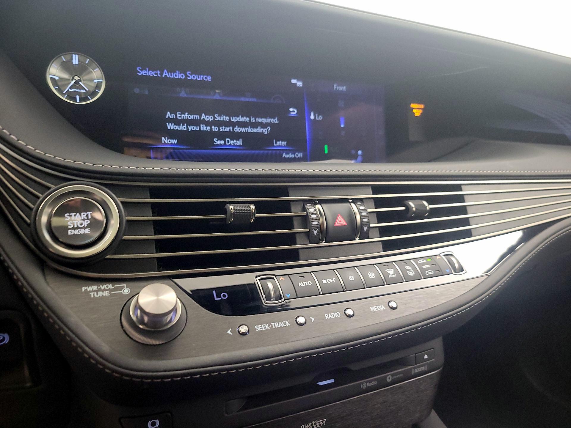 Thumbnail: 2018 Lexus LS - 16