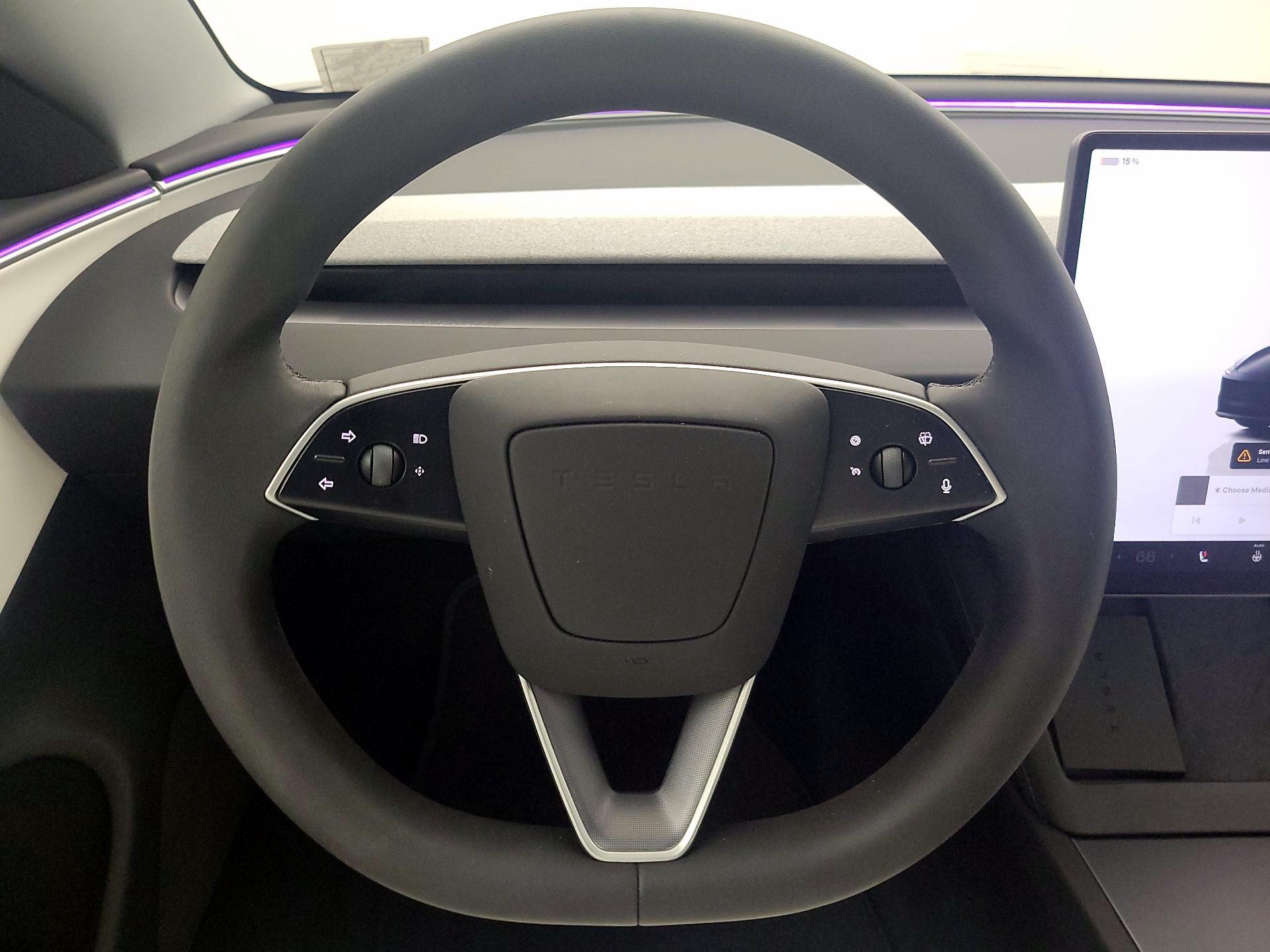 Thumbnail: 2025 Tesla Model 3 - 10