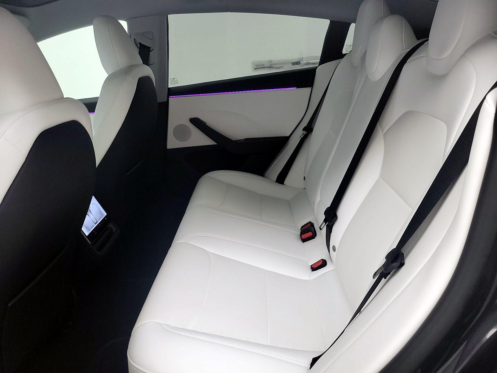 Thumbnail: 2025 Tesla Model 3 - 18