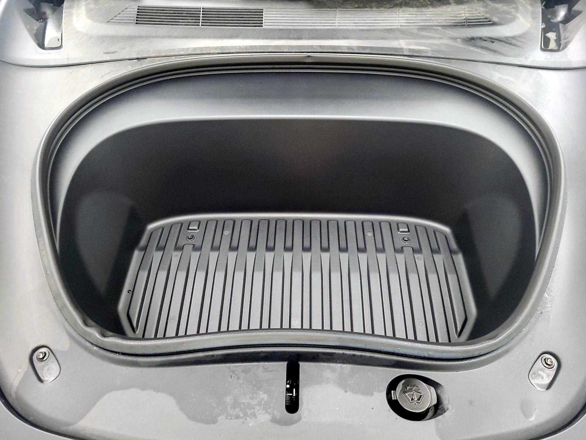 Thumbnail: 2025 Tesla Model 3 - 20