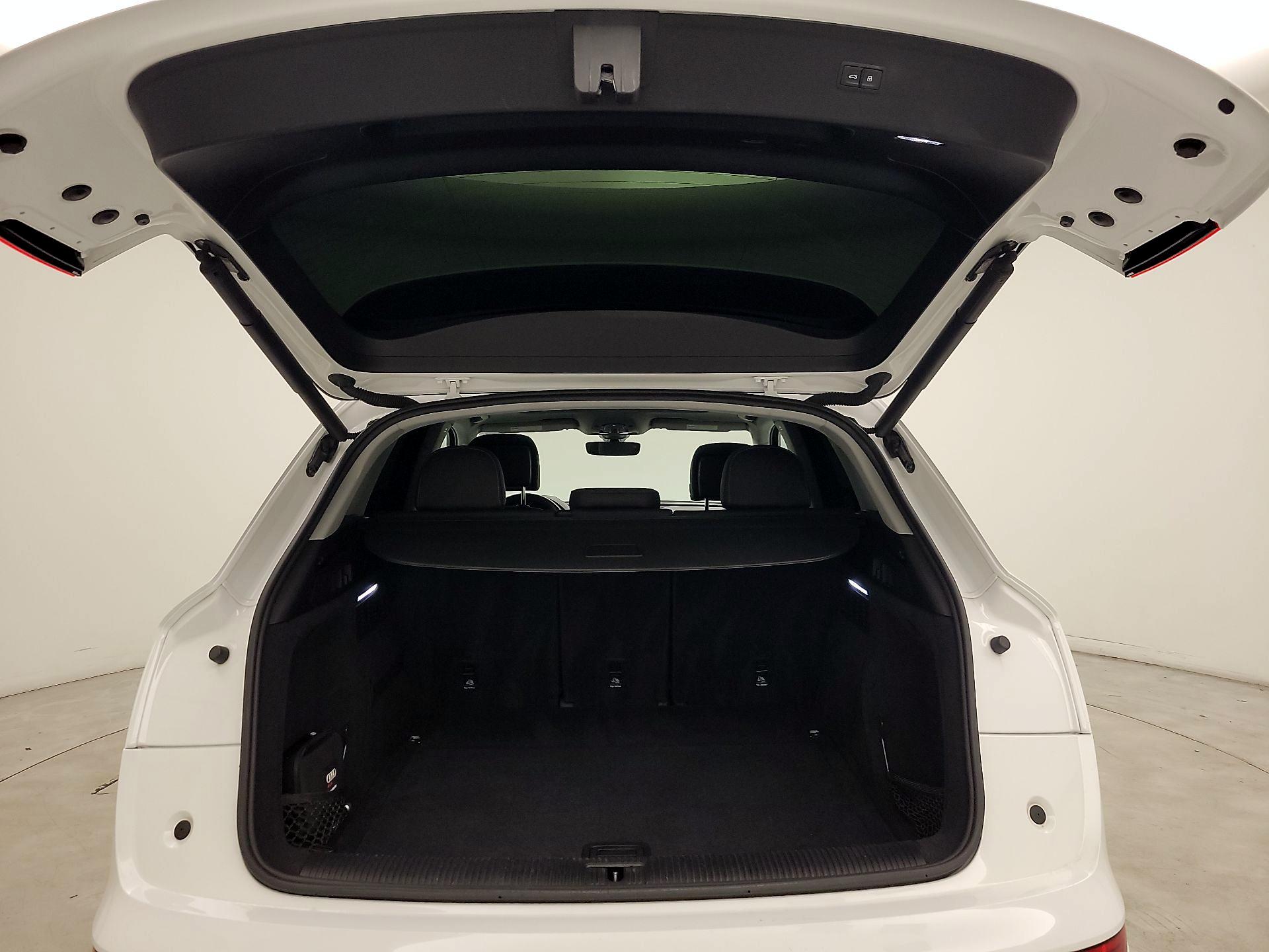 Thumbnail: 2021 Audi Q5 - 20