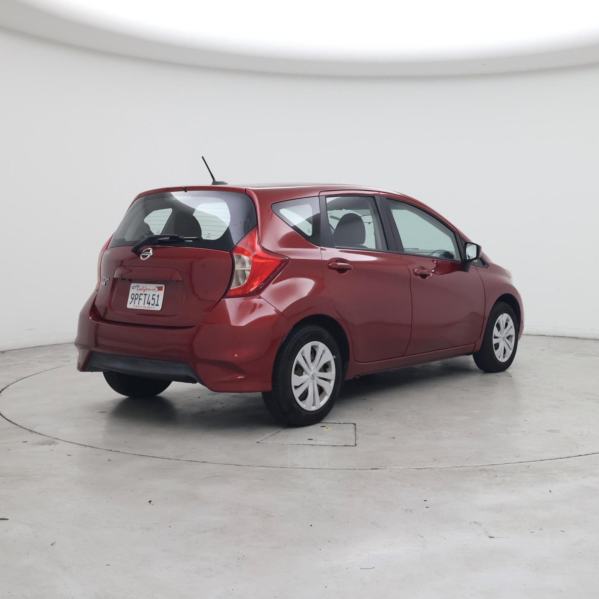 Thumbnail: 2018 Nissan Versa Note - 8