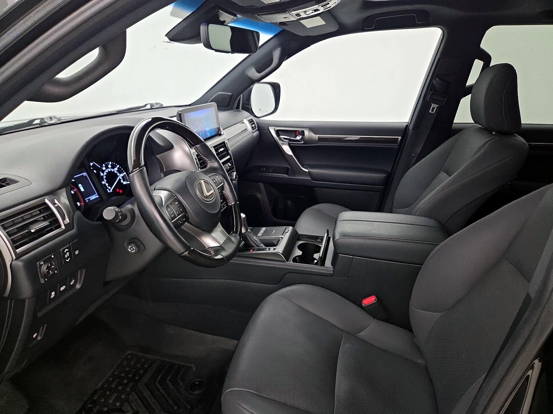 Thumbnail: 2023 Lexus GX - 11