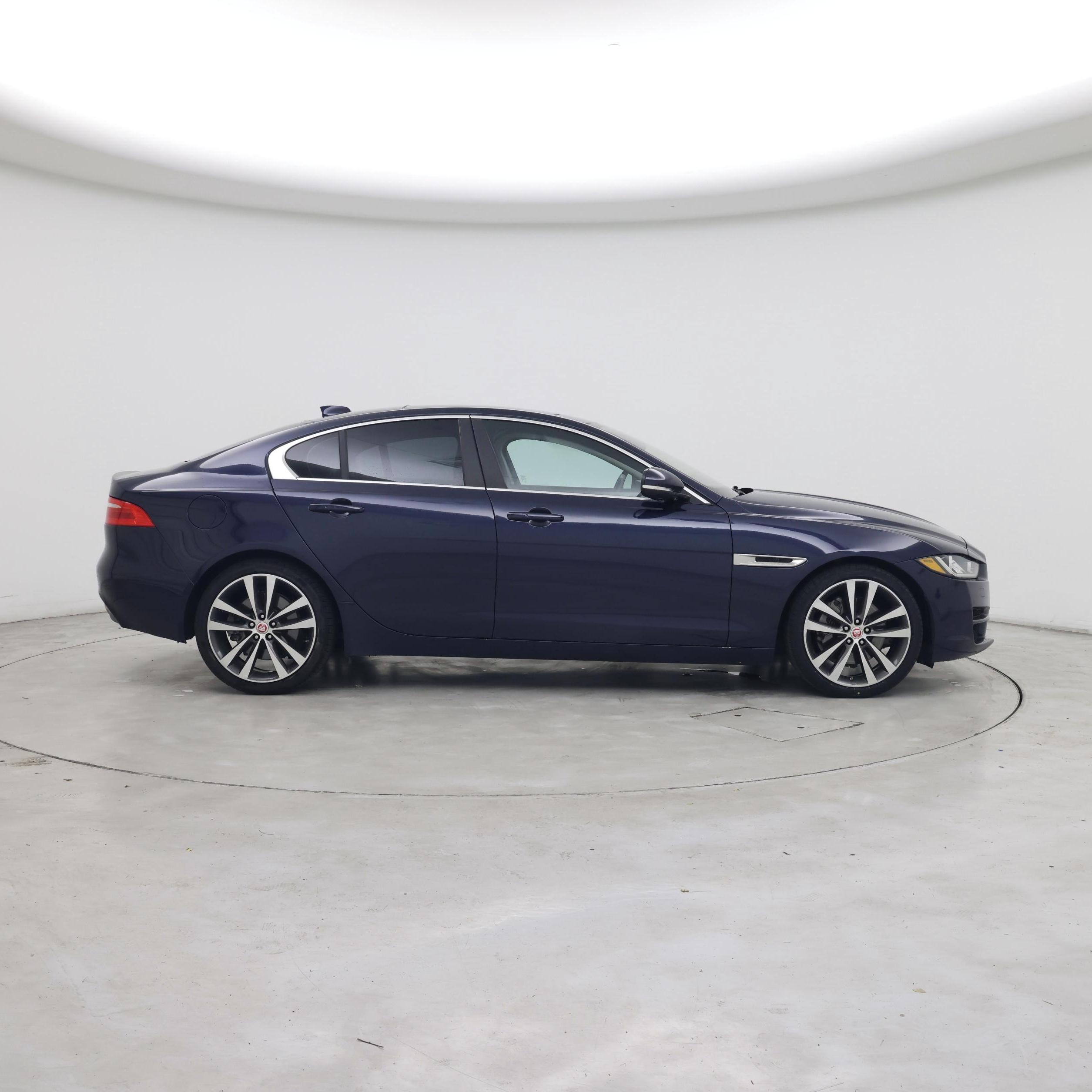 Thumbnail: 2018 Jaguar XE - 7