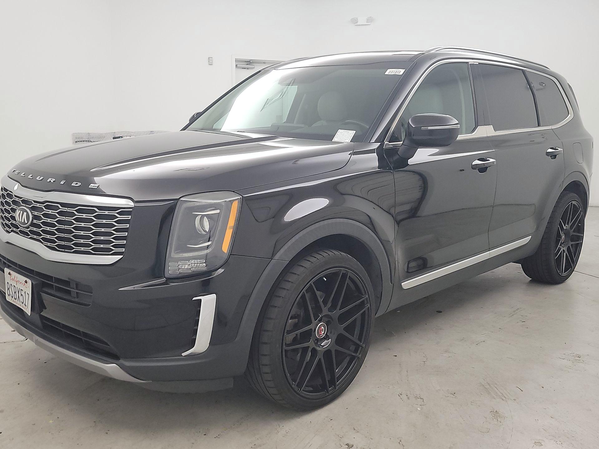 Thumbnail: 2021 Kia Telluride - 3