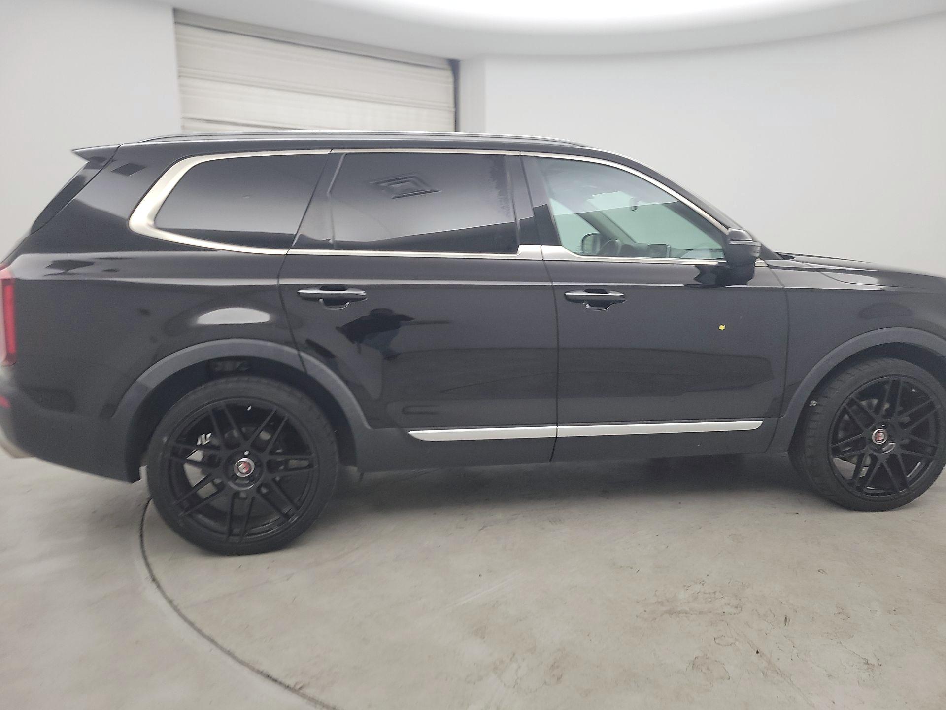 Thumbnail: 2021 Kia Telluride - 4