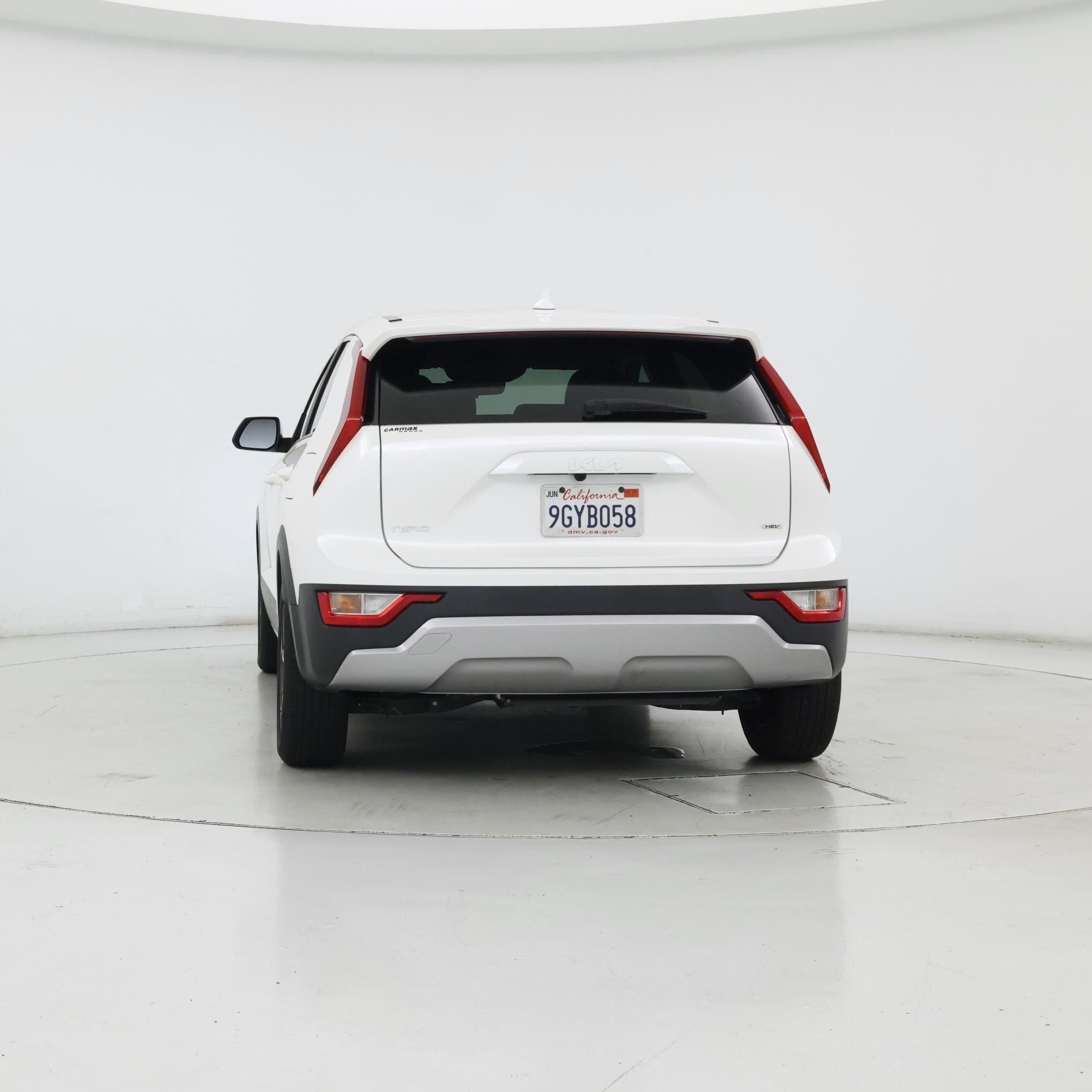 Thumbnail: 2023 Kia Niro - 6