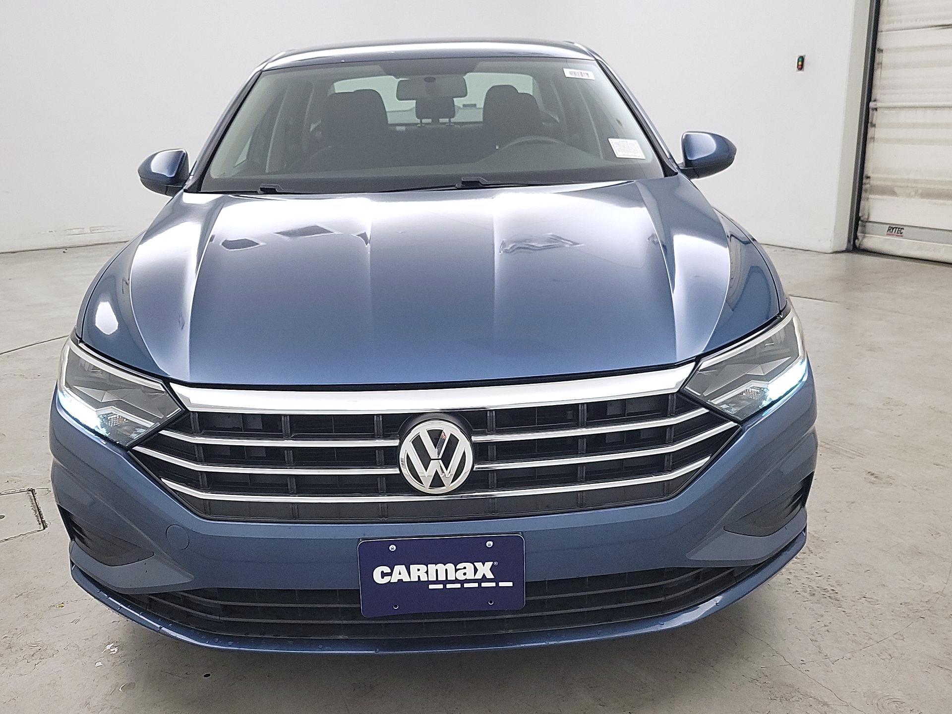 Thumbnail: 2019 Volkswagen Jetta - 2
