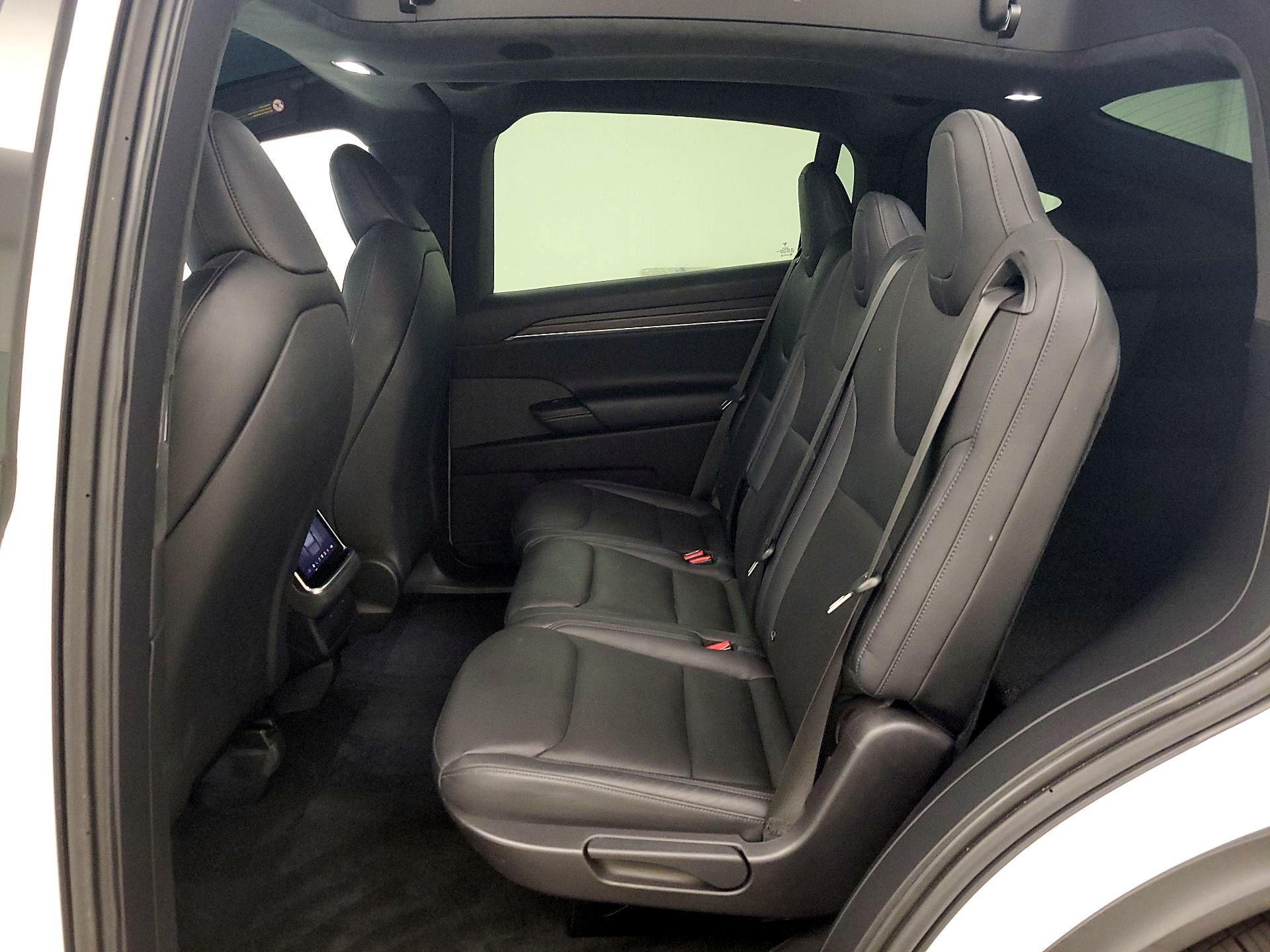 Thumbnail: 2022 Tesla Model X - 18