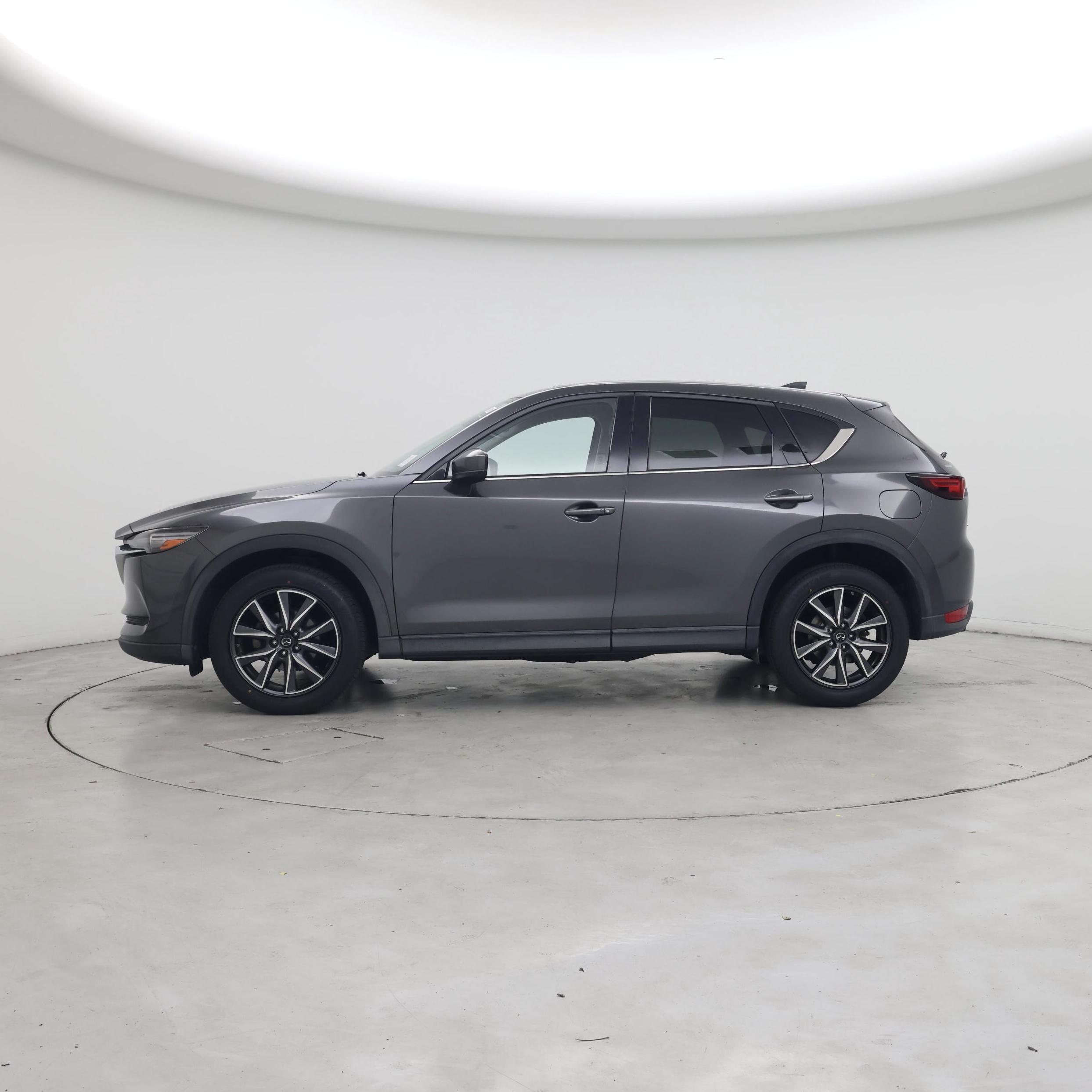 Thumbnail: 2017 Mazda CX-5 - 3