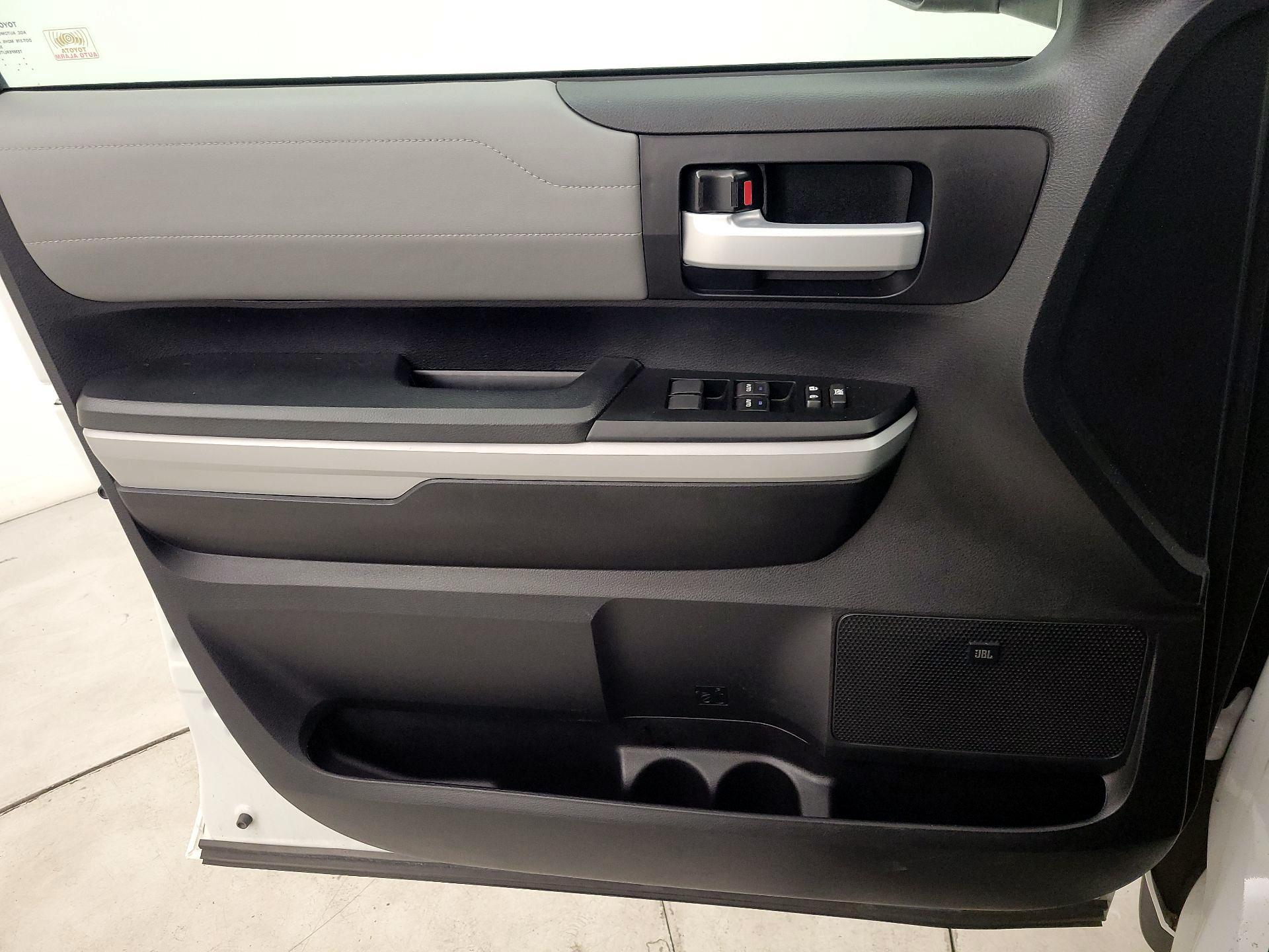 Thumbnail: 2020 Toyota Tundra - 12