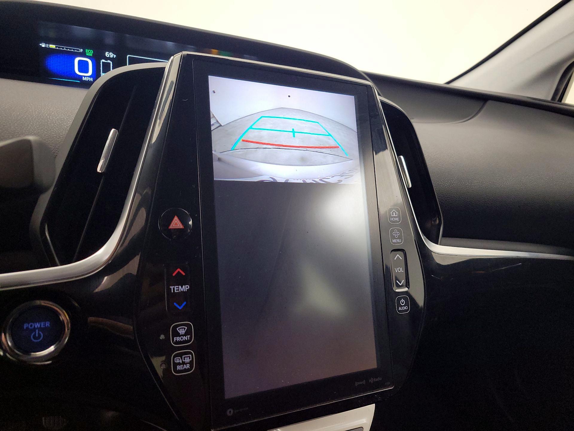Thumbnail: 2017 Toyota Prius Prime - 15