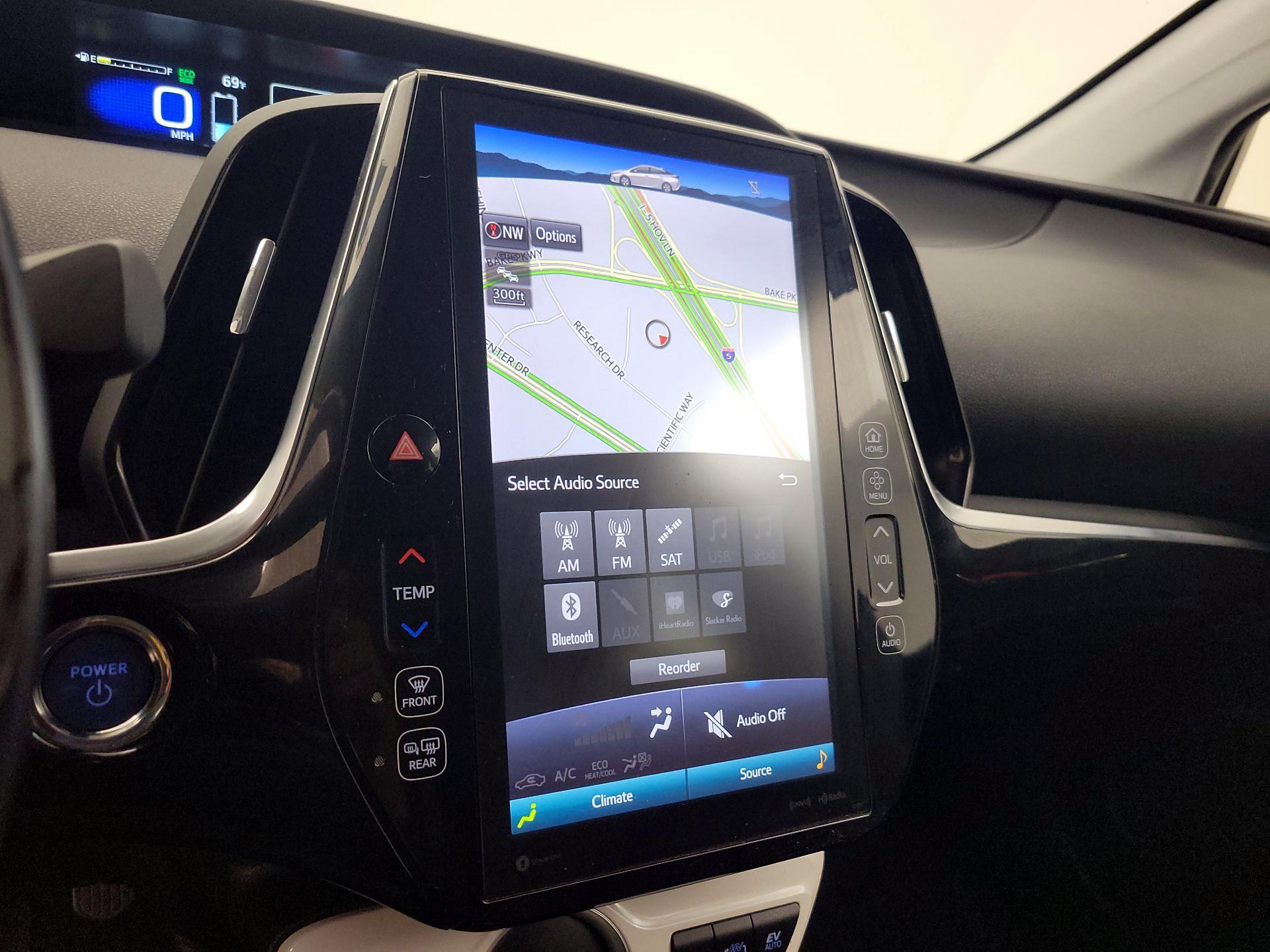 Thumbnail: 2017 Toyota Prius Prime - 16