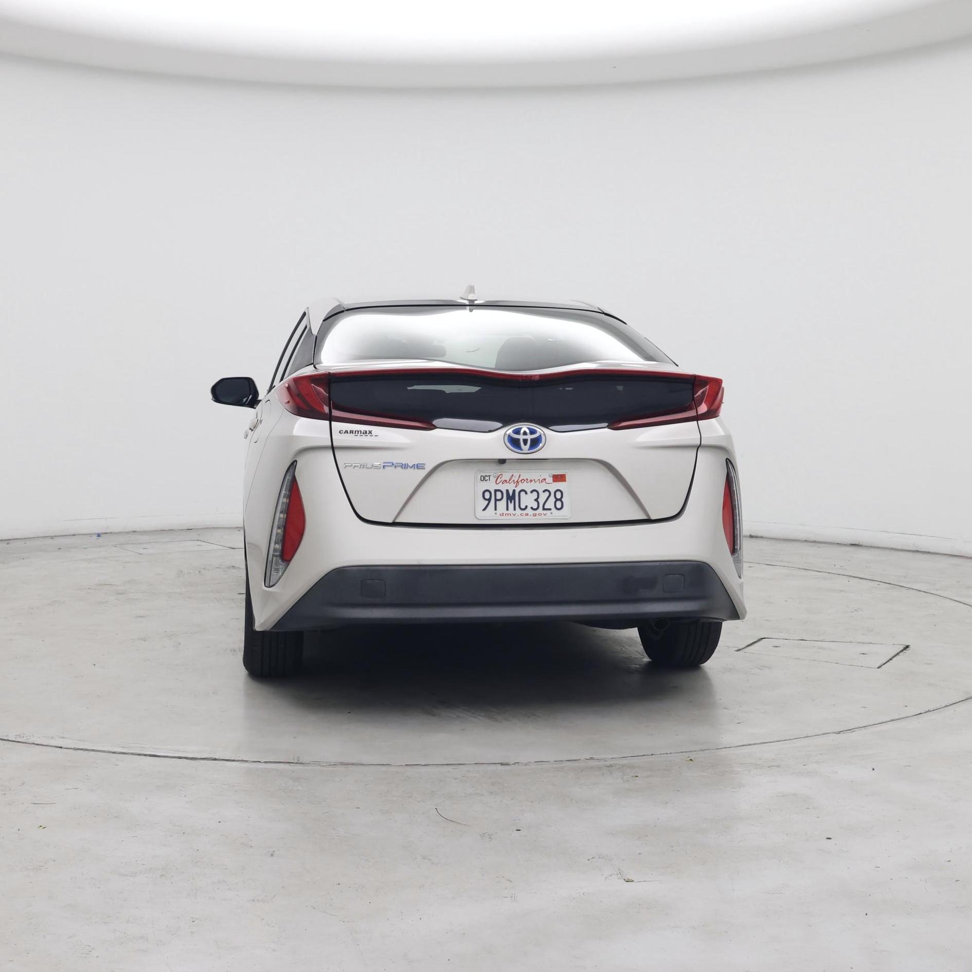 Thumbnail: 2017 Toyota Prius Prime - 6