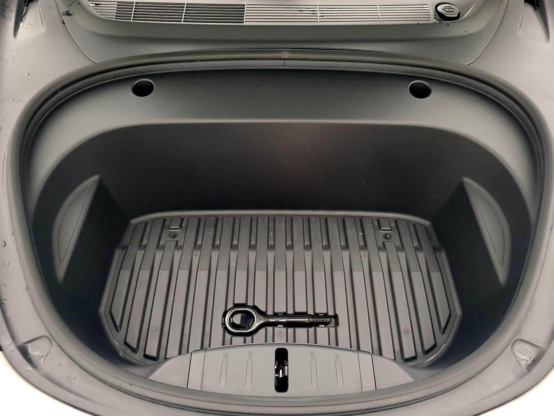 Thumbnail: 2022 Tesla Model 3 - 20