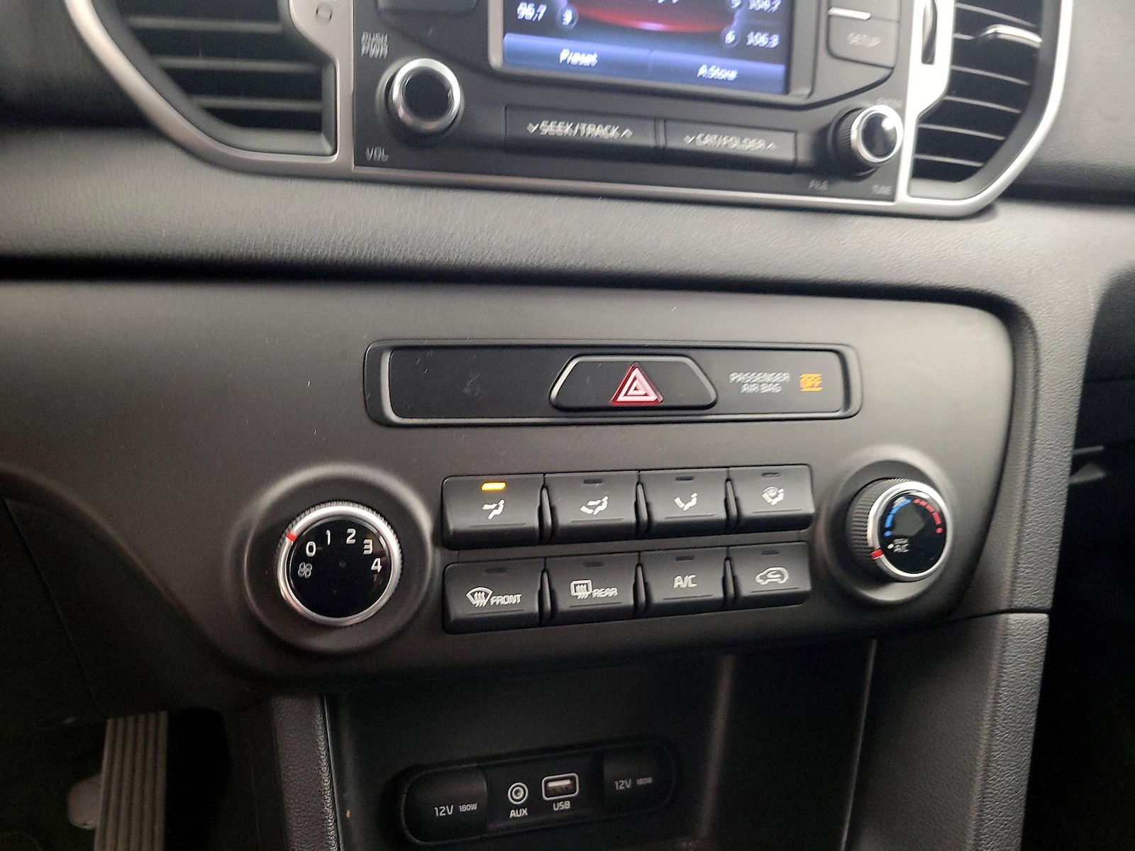 2017 Kia Sportage LX - Photo 17