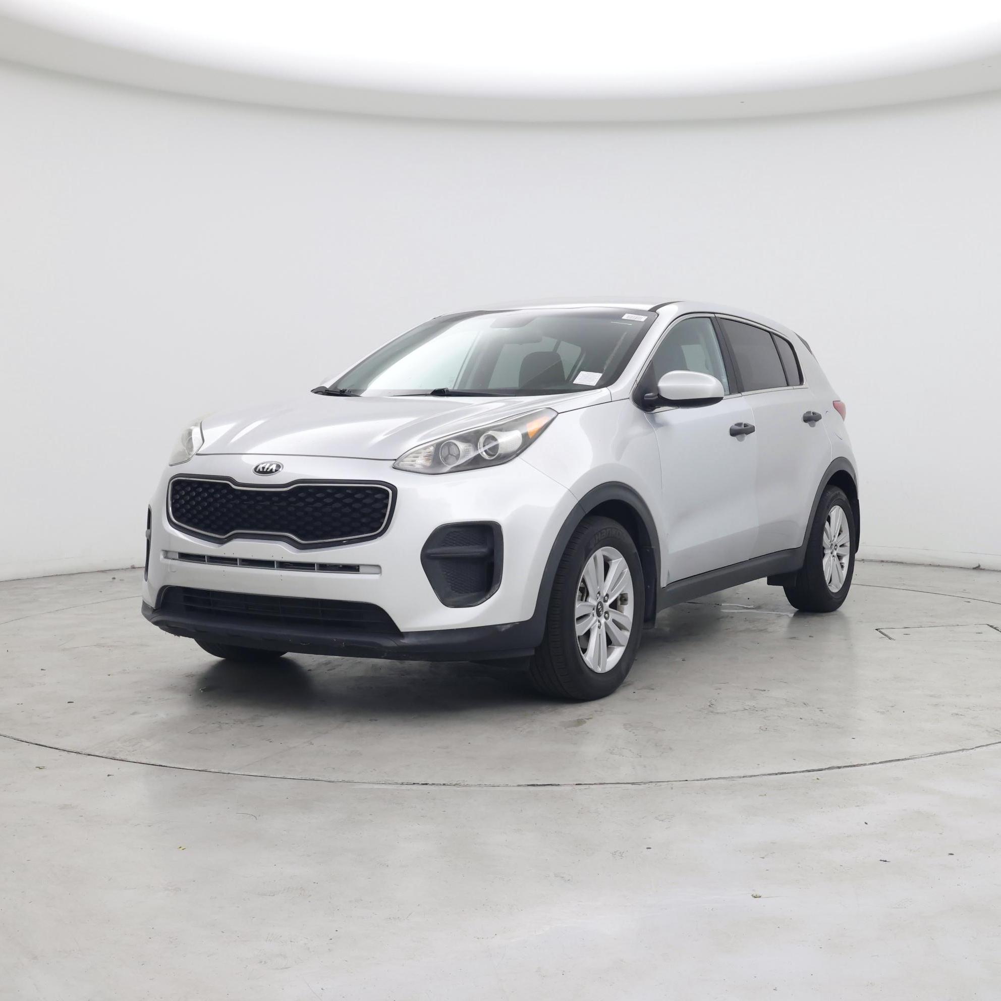 Thumbnail: 2017 Kia Sportage - 4