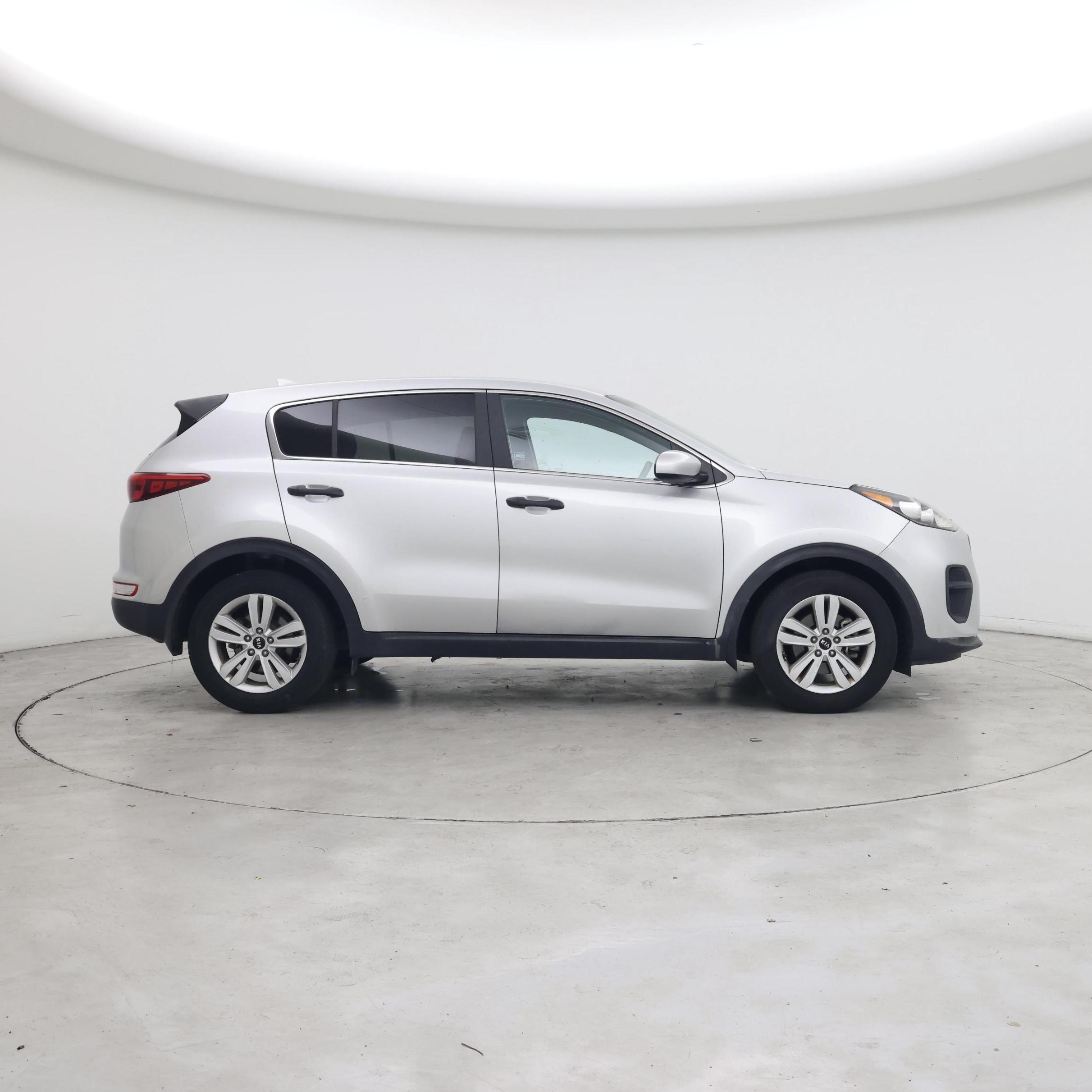 Thumbnail: 2017 Kia Sportage - 7