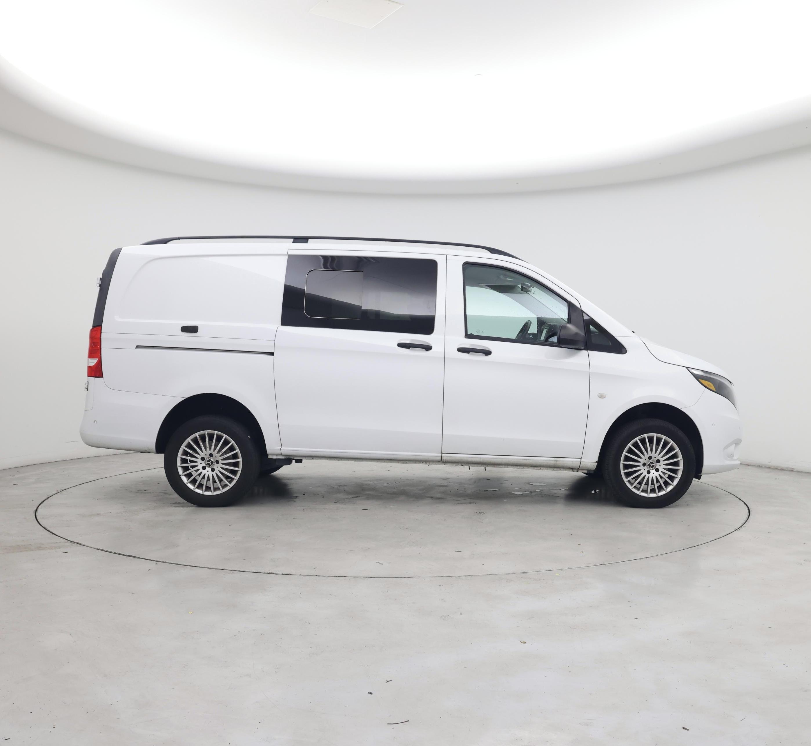Thumbnail: 2019 Mercedes-Benz Metris - 7